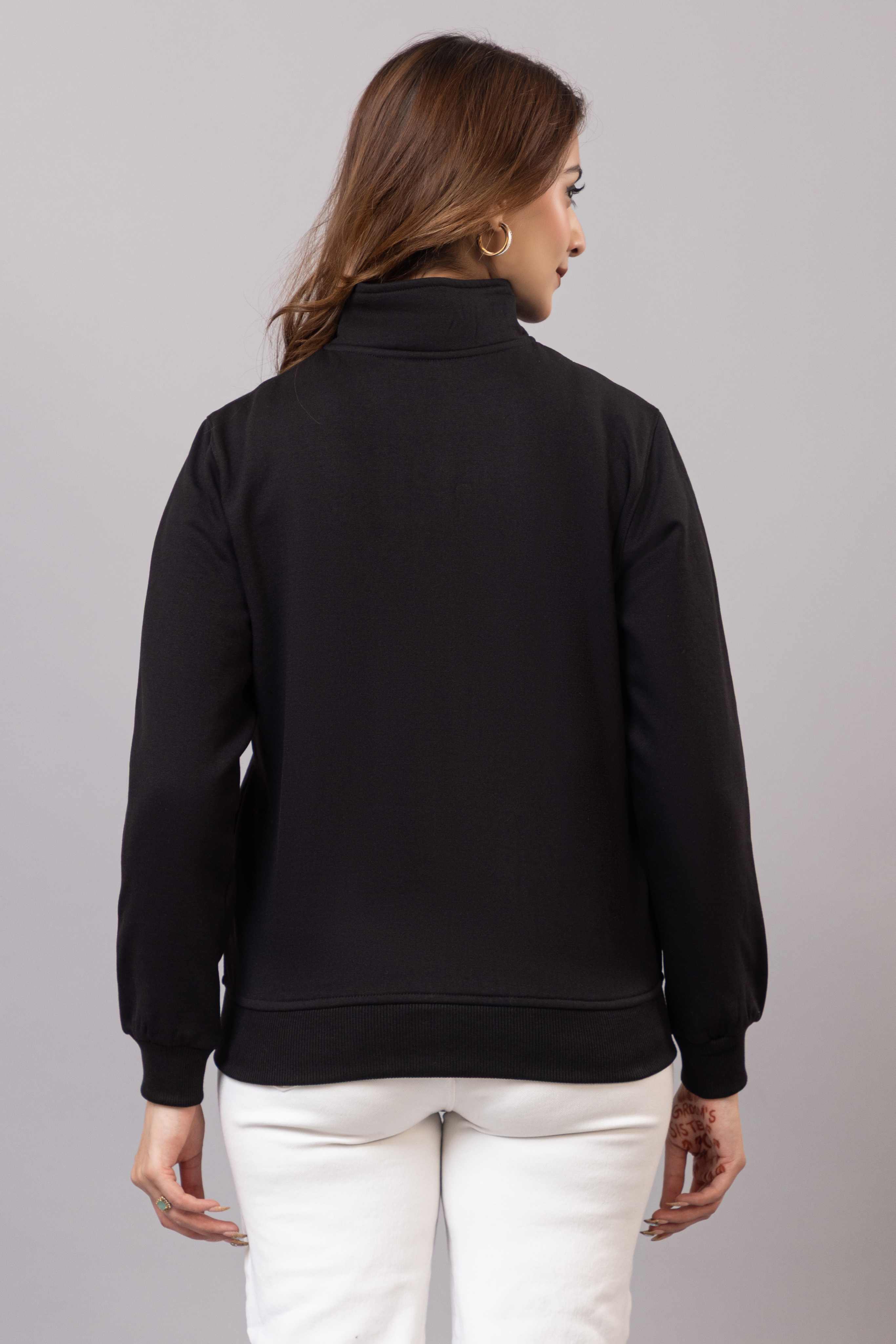Black winter warm sweatshirt with ultimate comfort