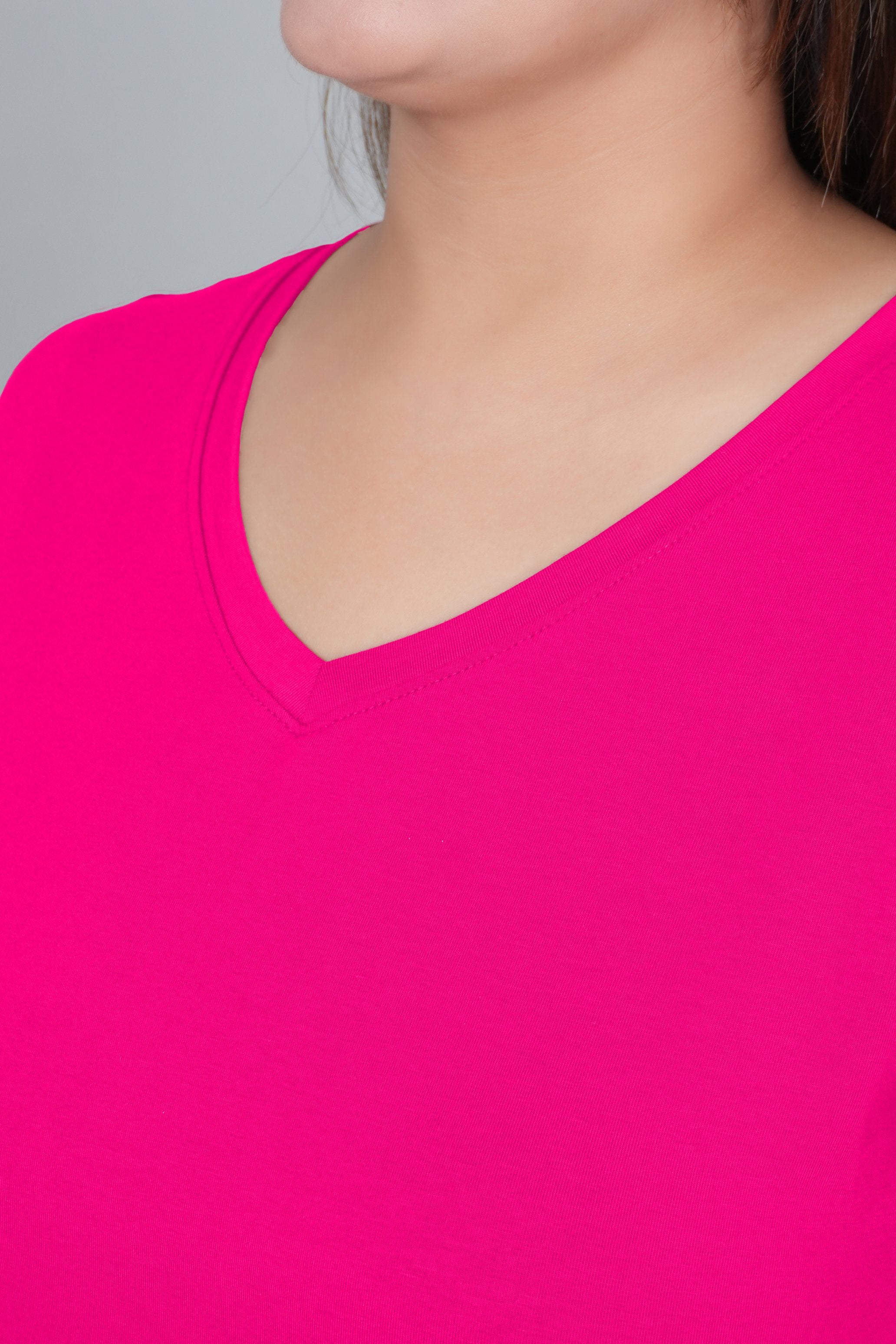Pink V-neck half-sleeve cotton lycra t-shirt