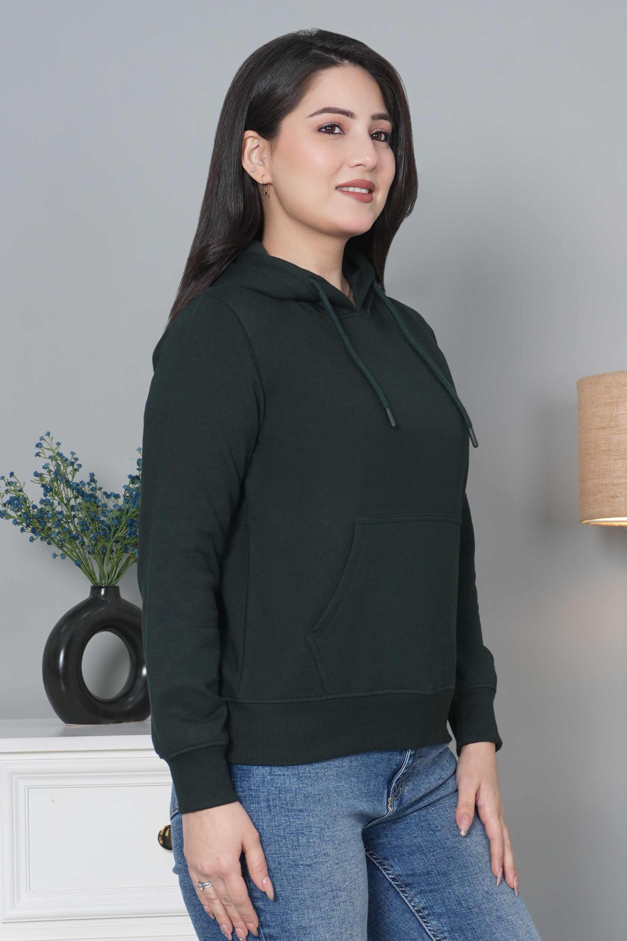 Dark green winter warm hoodies without zip with ultimate comfort