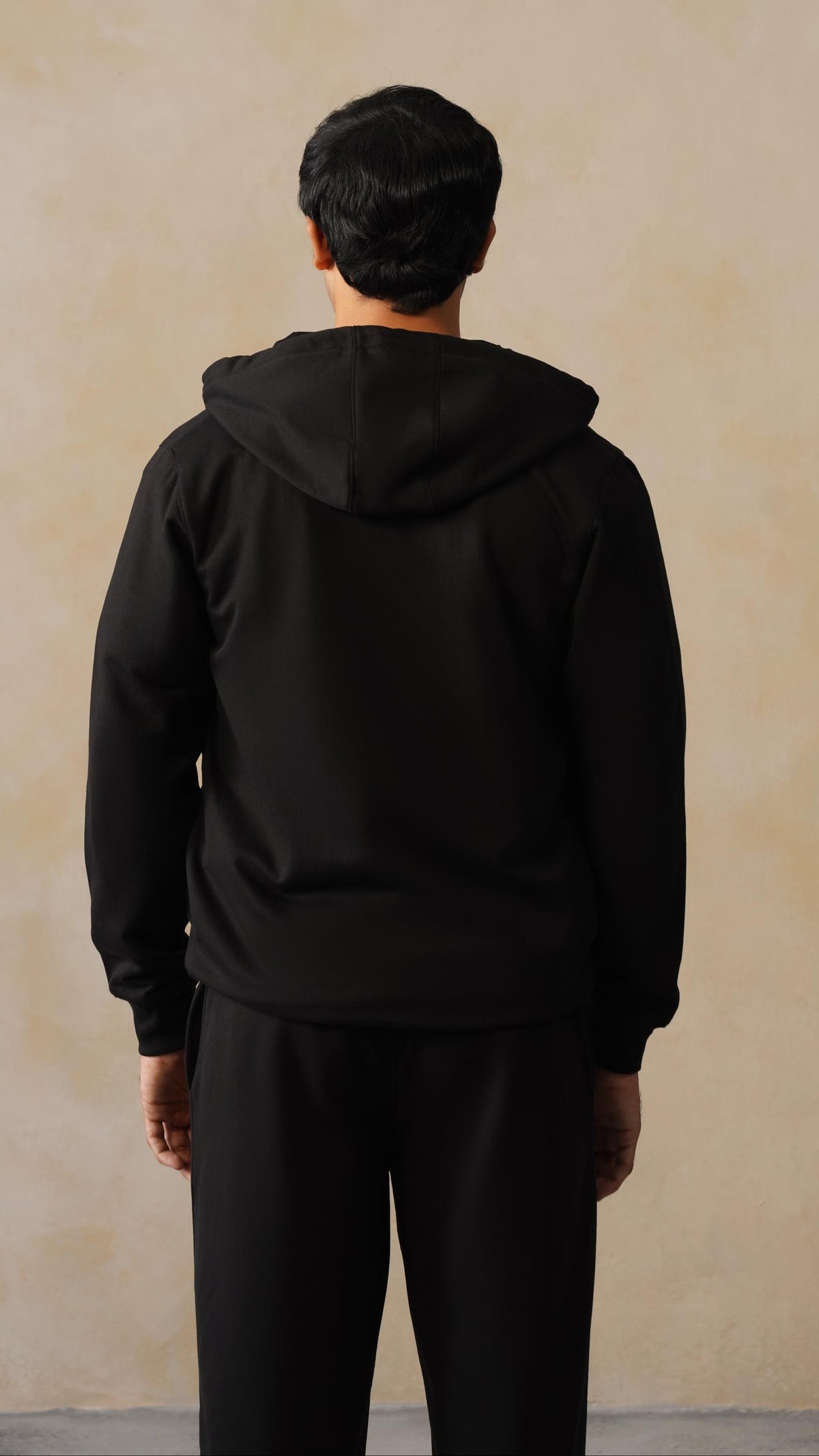 Men black Winter hoodies with pocket with ultimate comfort