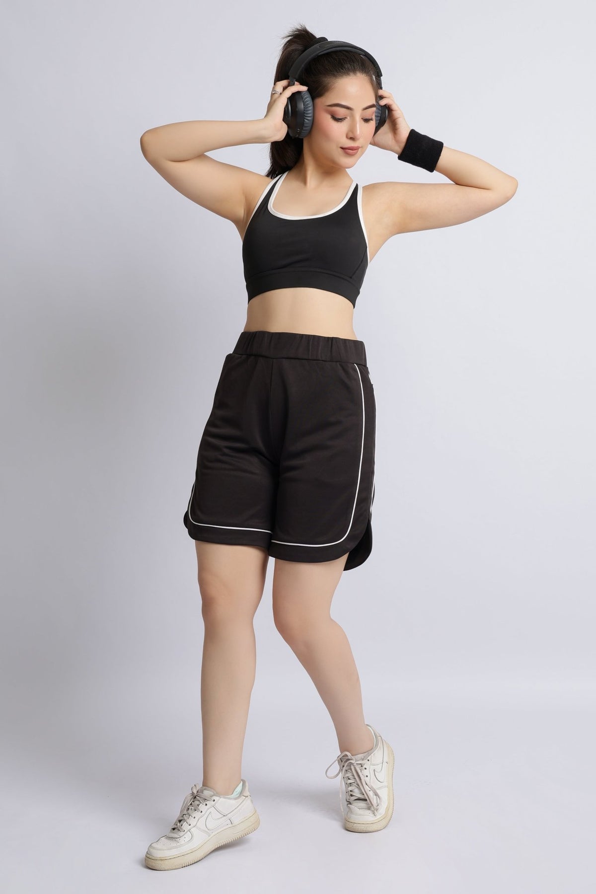 Black active everyday shorts -Active everyday shorts