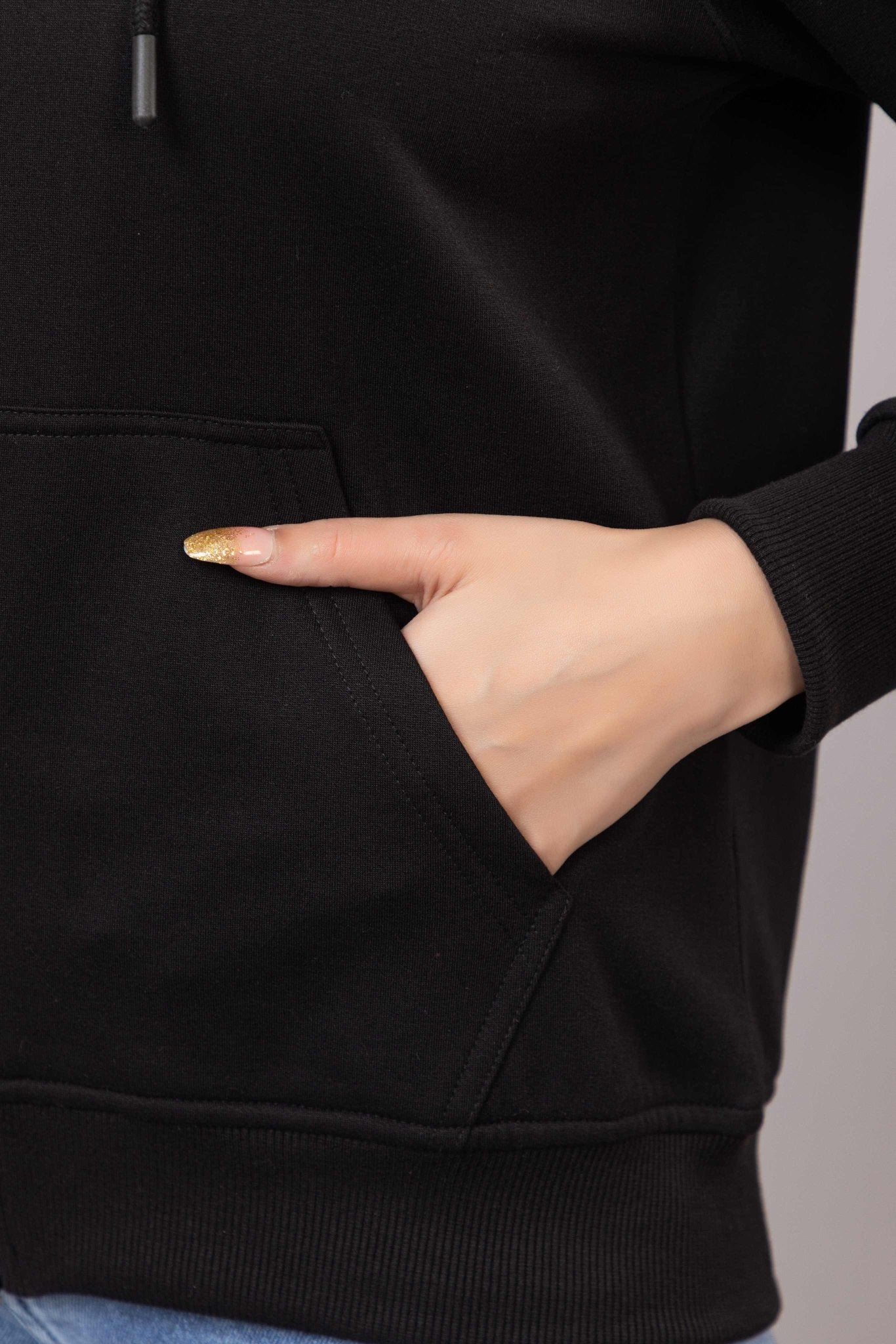 Black winter warm hoodies with ultimate comfort - Winter hoodies