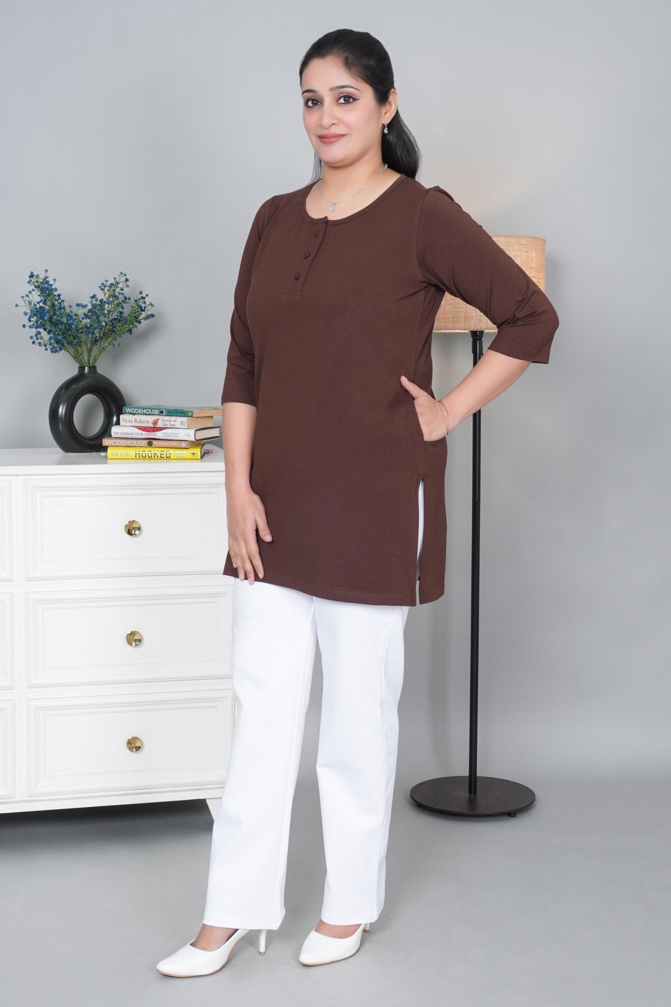 Coffe long round neck henley cotton lycra t-shirt with pockets - Long cotton t-shirt