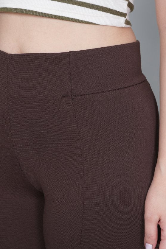 Coffee bean stretchable biowash USA HQ cotton jegging pant with superior elastic belt. - Milano jegging pants