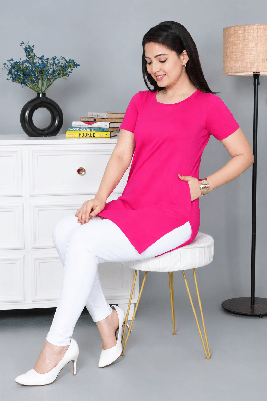 Pink long round neck cotton lycra t-shirt with pockets -Long cotton t-shirt