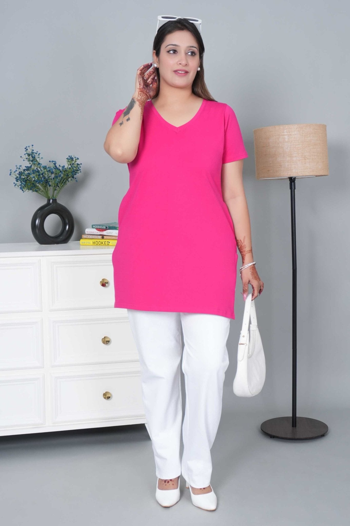 Pink long v neck cotton lycra t-shirt with pockets - Long cotton t-shirt