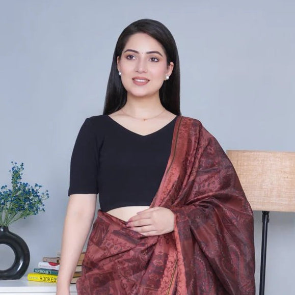 The Chloé Ribbed V - Neck Blouse - Medium