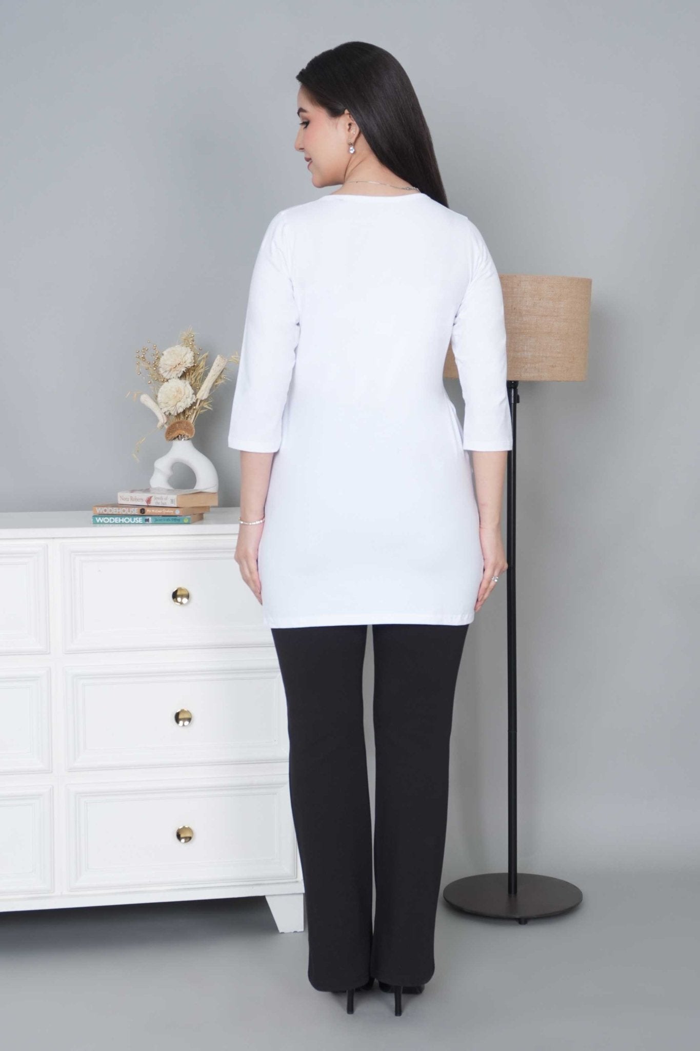 White long round neck henley cotton lycra t-shirt with pockets - Long cotton t-shirt