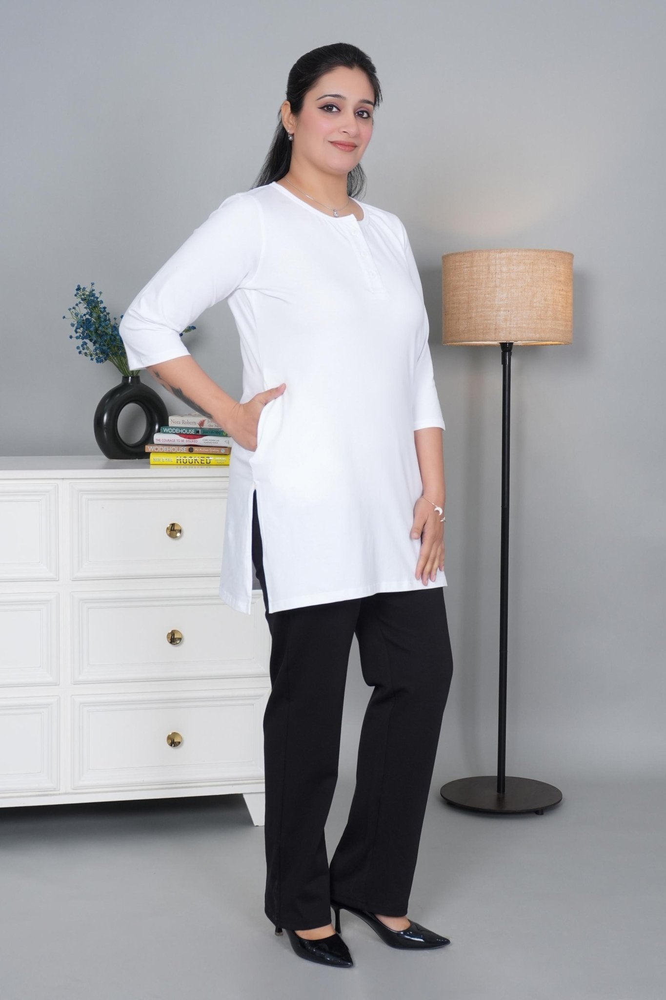 White long round neck henley cotton lycra t-shirt with pockets - Long cotton t-shirt