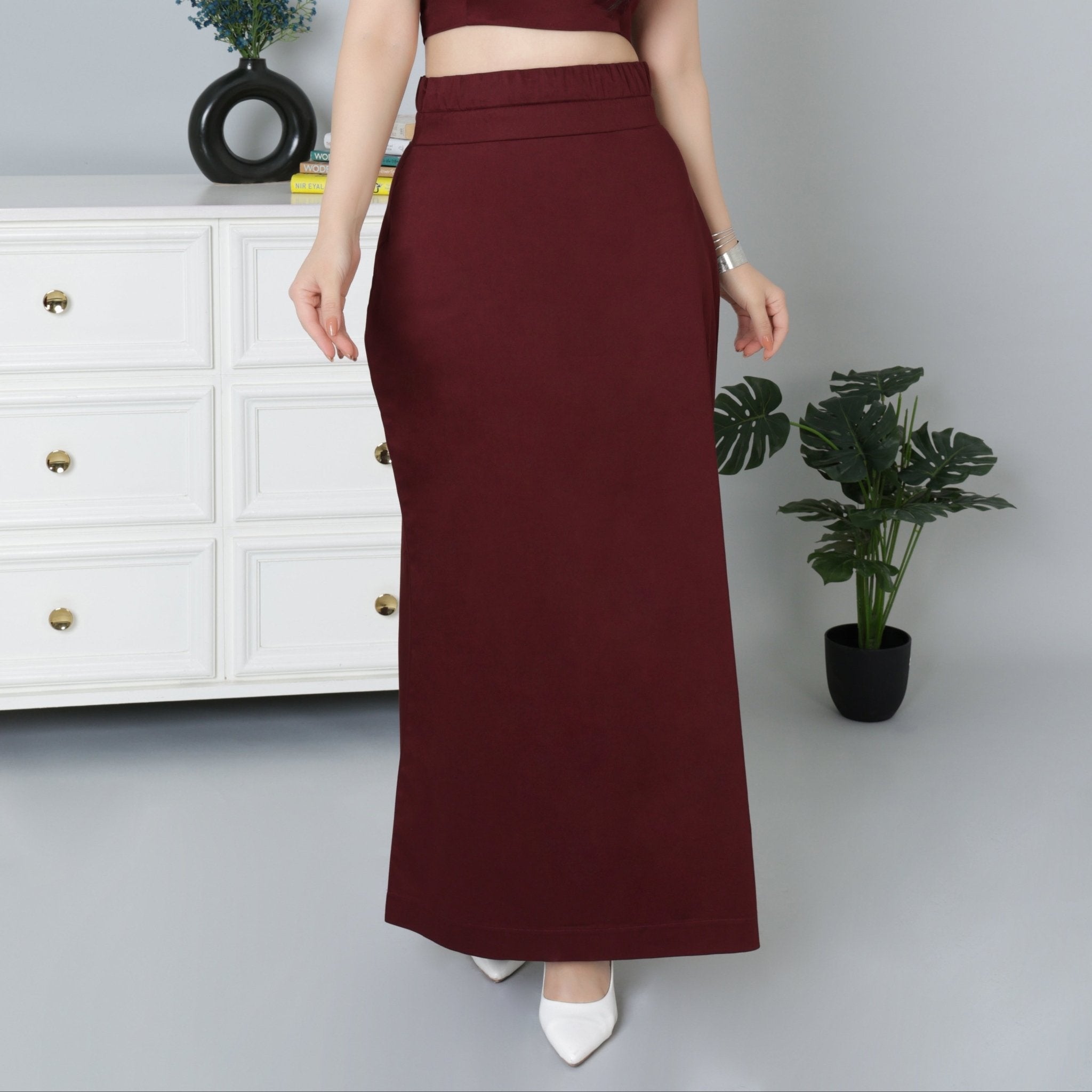 Wine saree shaper made from premium cotton - Saree shaper