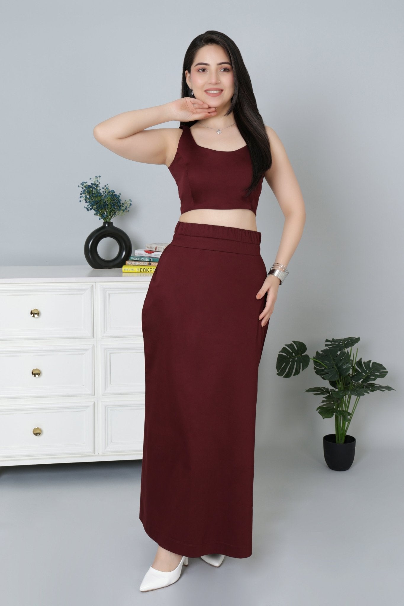 Wine saree shaper made from premium cotton - Saree shaper