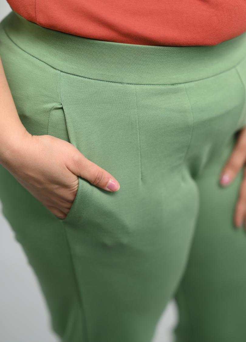 London forest plus size cigarette pencil pants