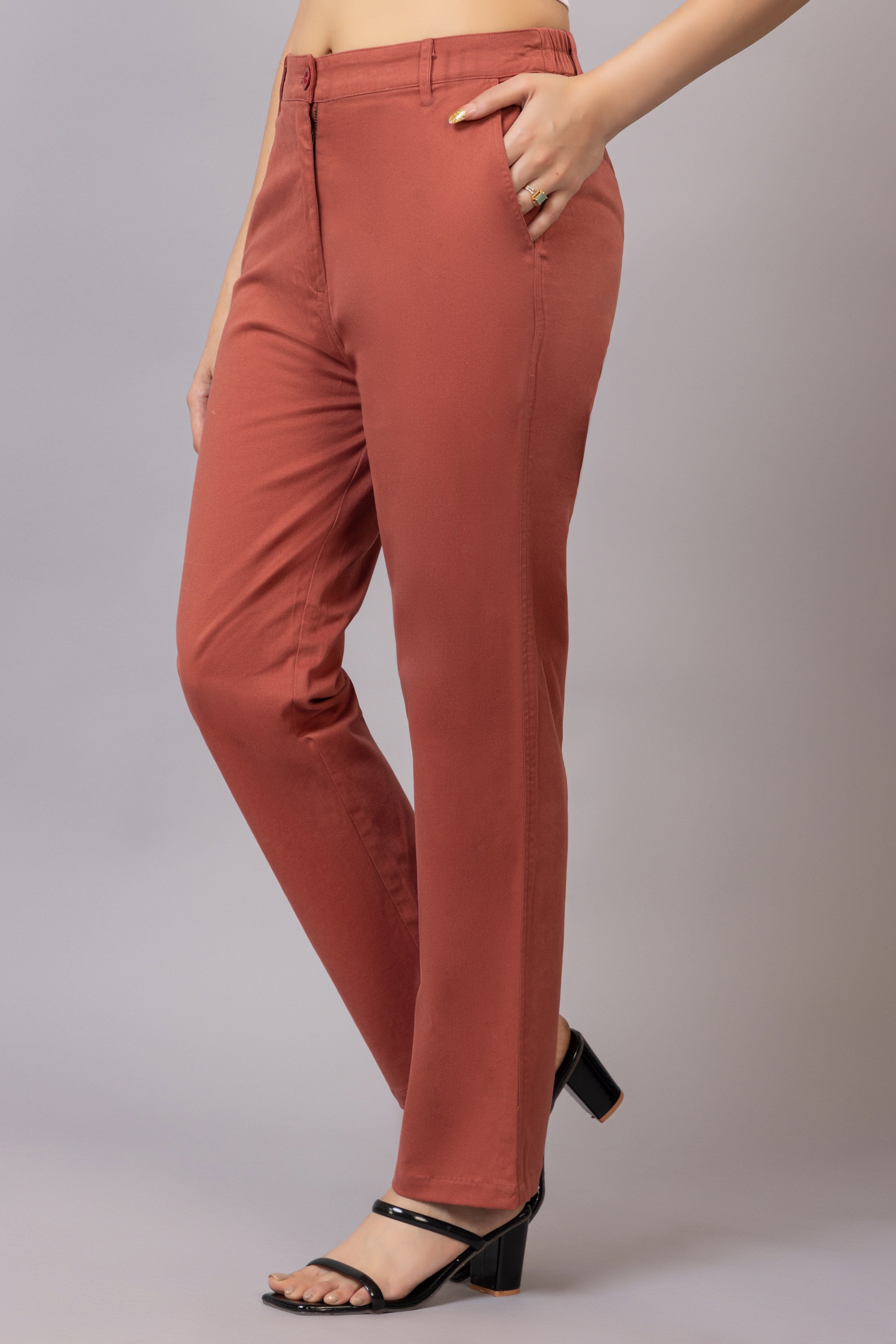 Rose chinos pants with extra comfort. [100% USA HQ Cotton Lycra]