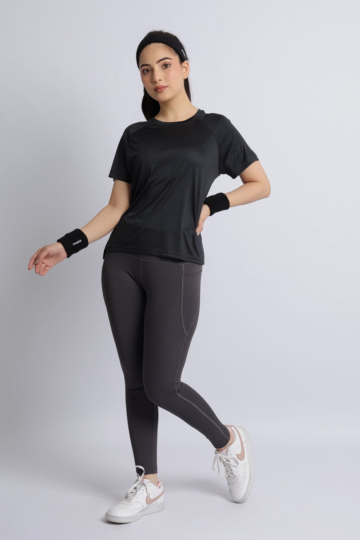 Black active relax tshirt