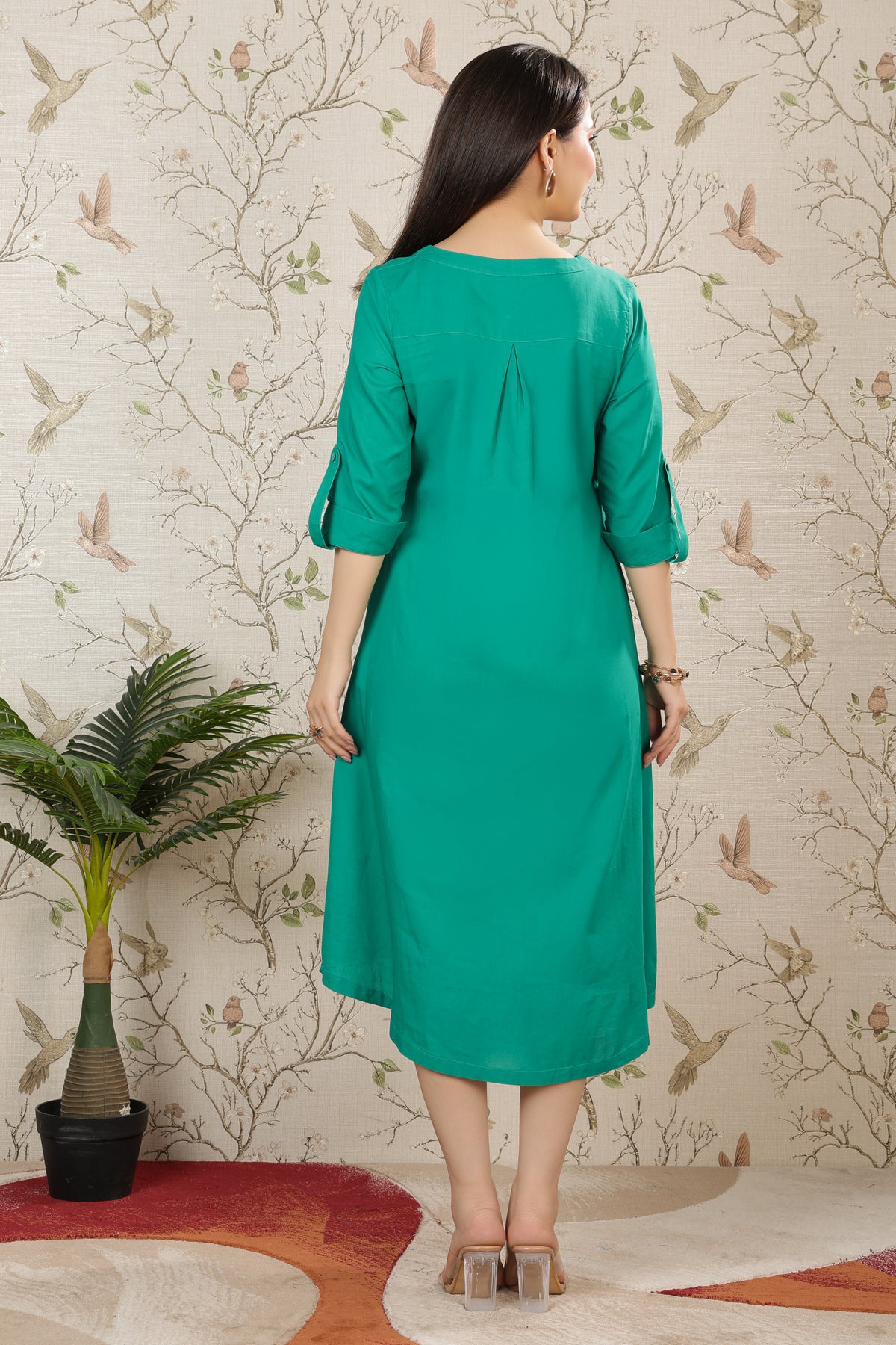 Sea green v-neck pleated dress with sleeves [100% pure cotton]