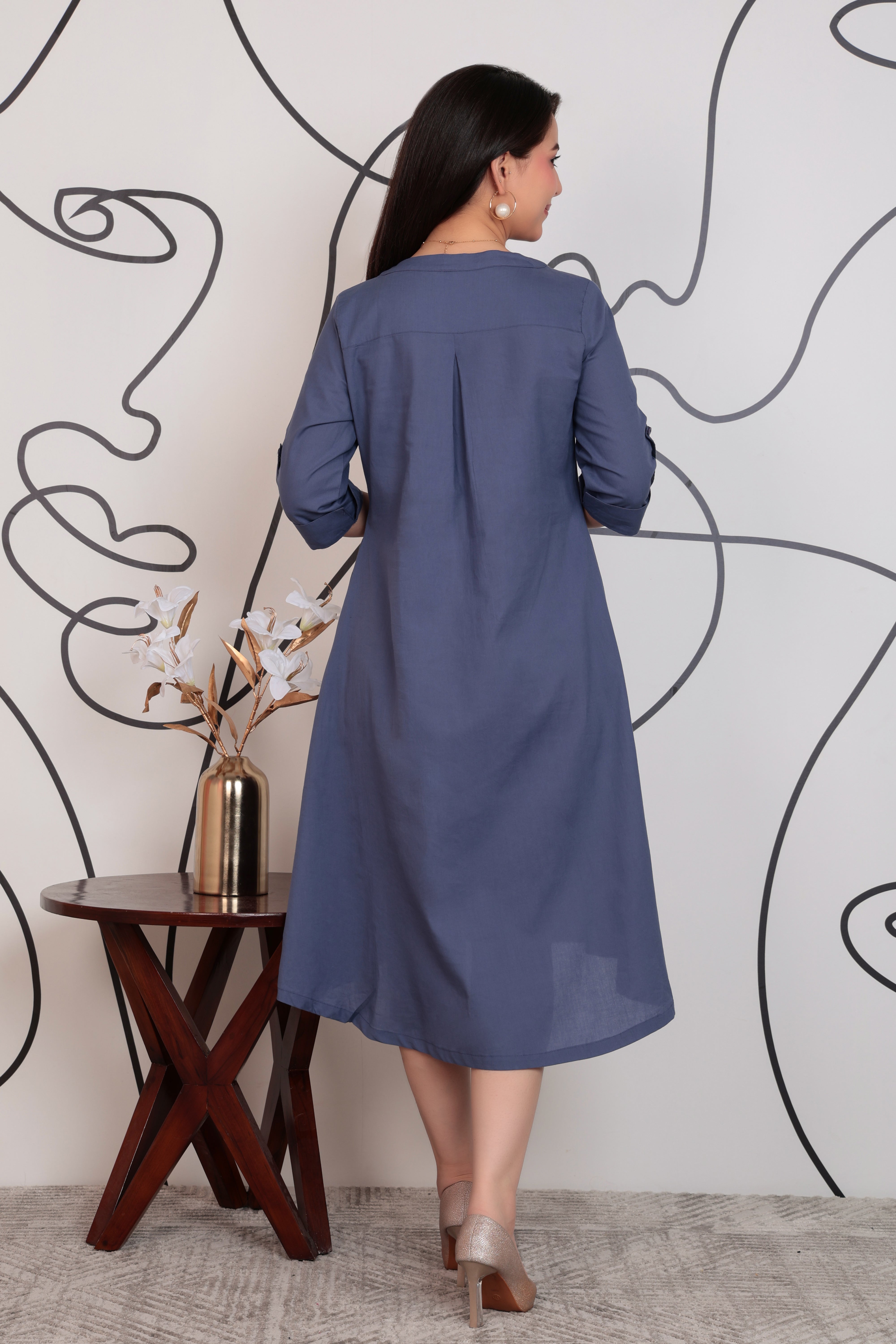 Grey v-neck pleated dress with sleeves [100% pure cotton]