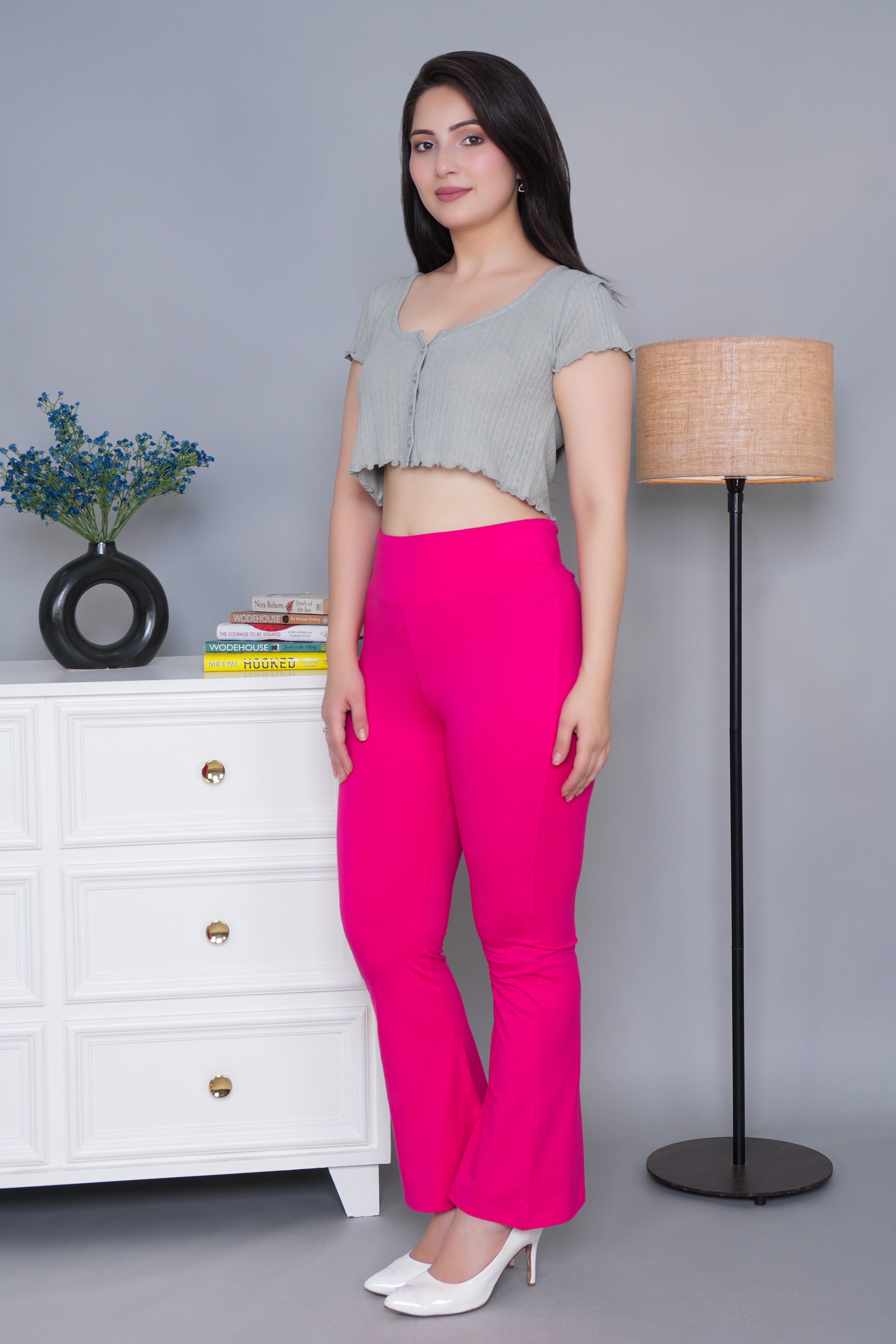 Pink stretchable biowash cotton lycra legging pants with superior elastic belt.