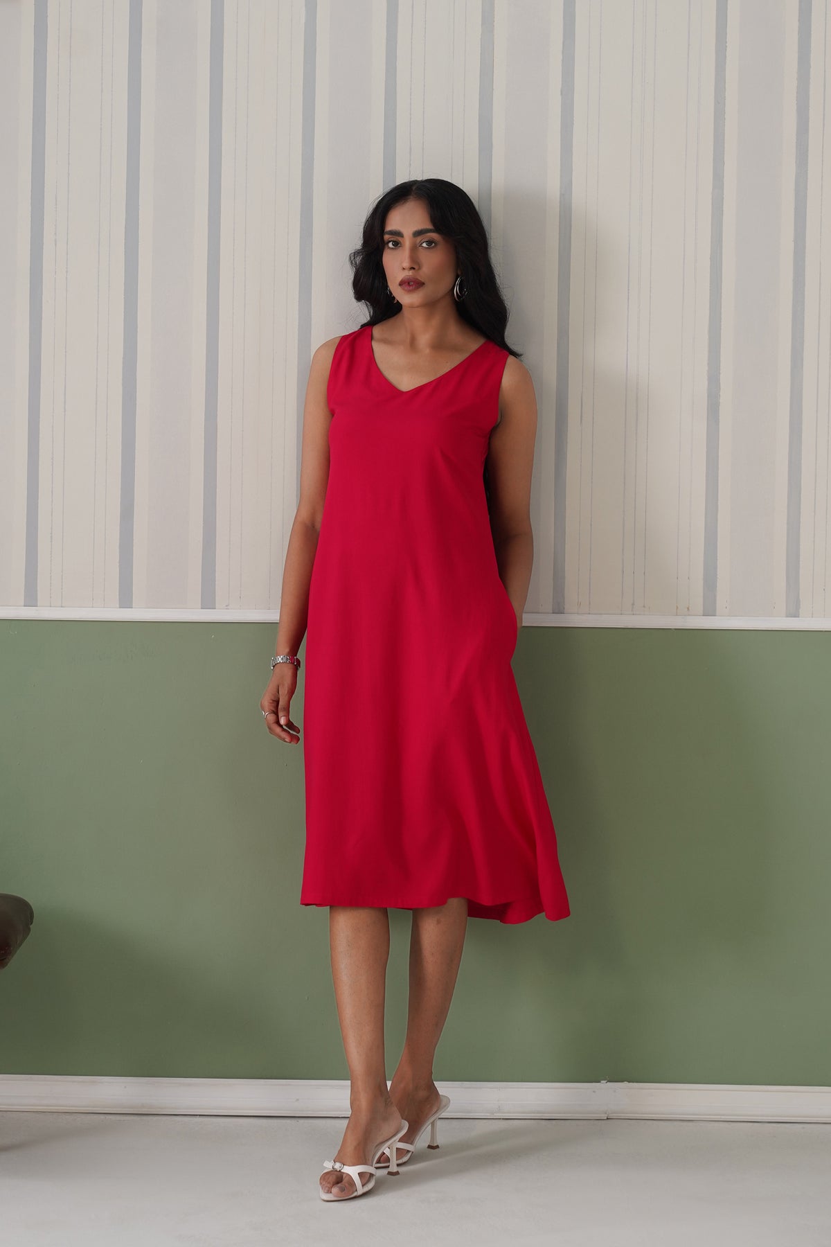 Magenta rayon line dress with pocket [ Premium 100% Rayon, Liva Certified ]
