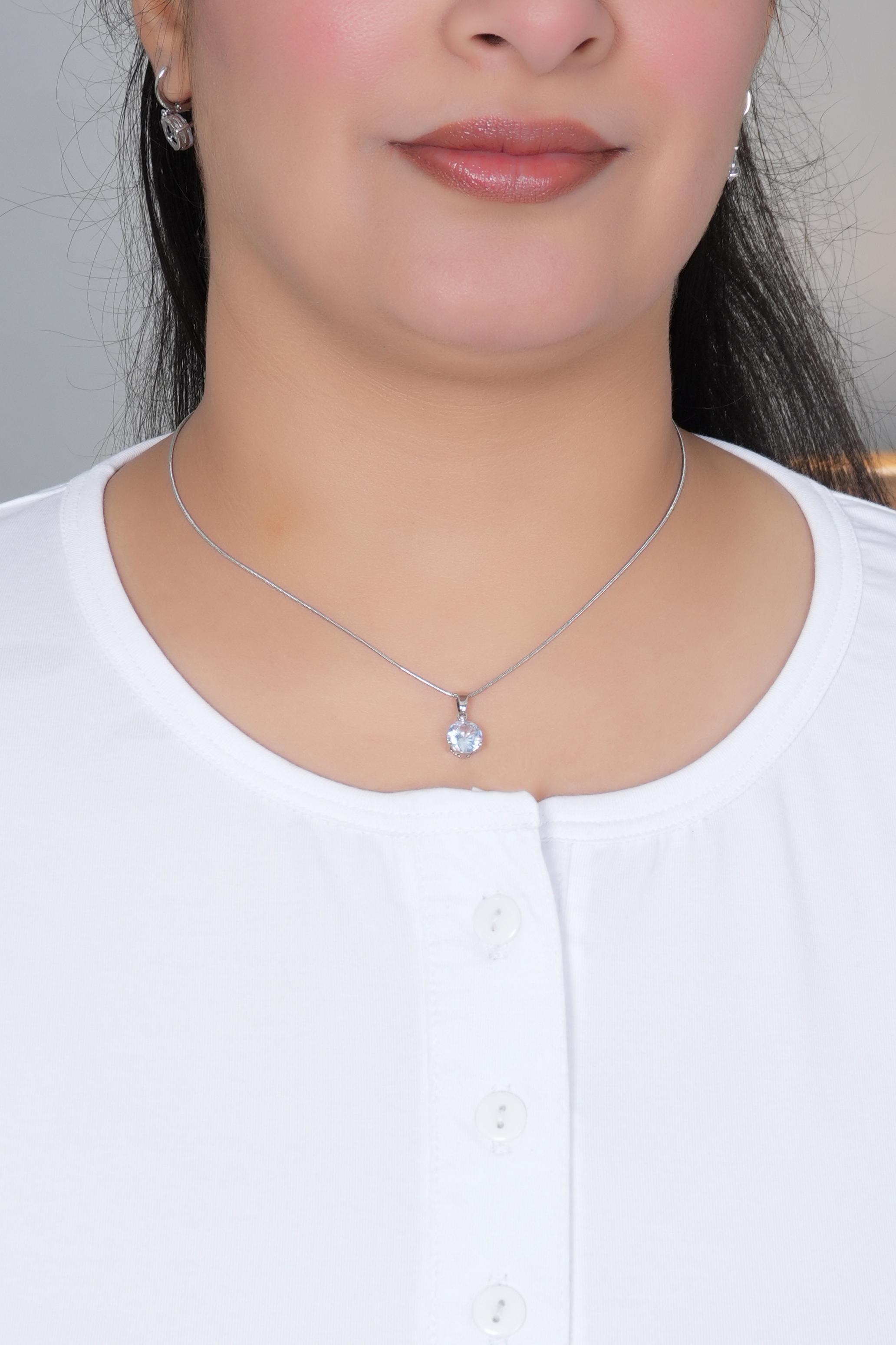 White long round neck henley cotton lycra t-shirt with pockets