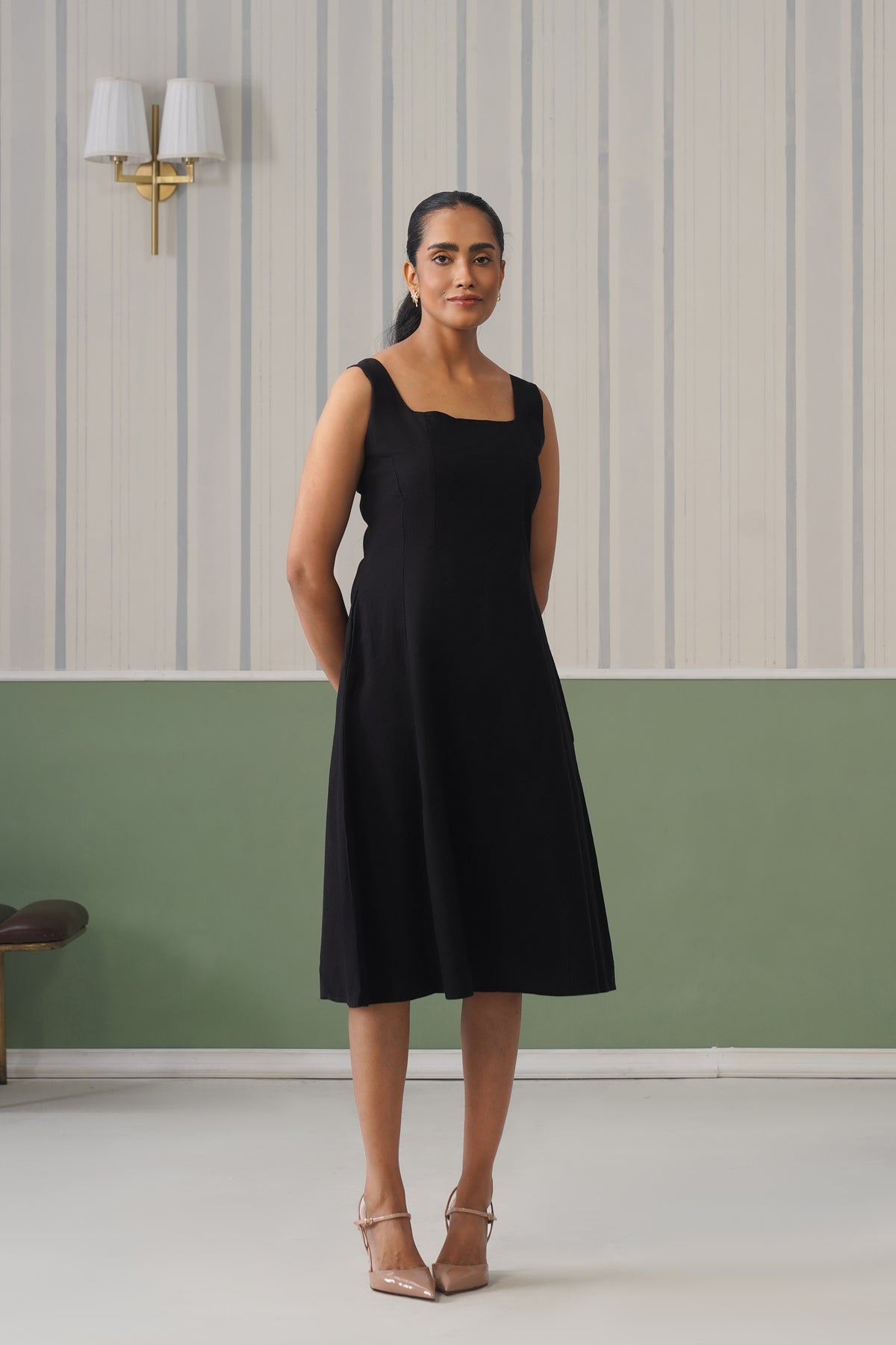 Black cotton midi dress with pocket [100% pure cotton]
