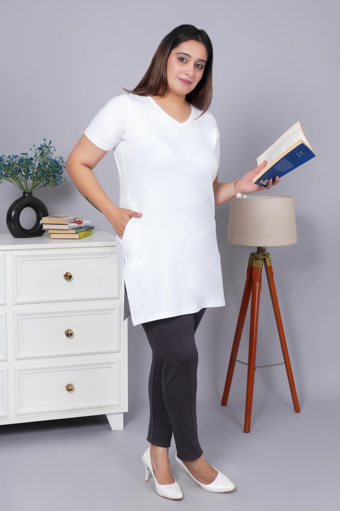 White long v neck cotton lycra t-shirt with pockets