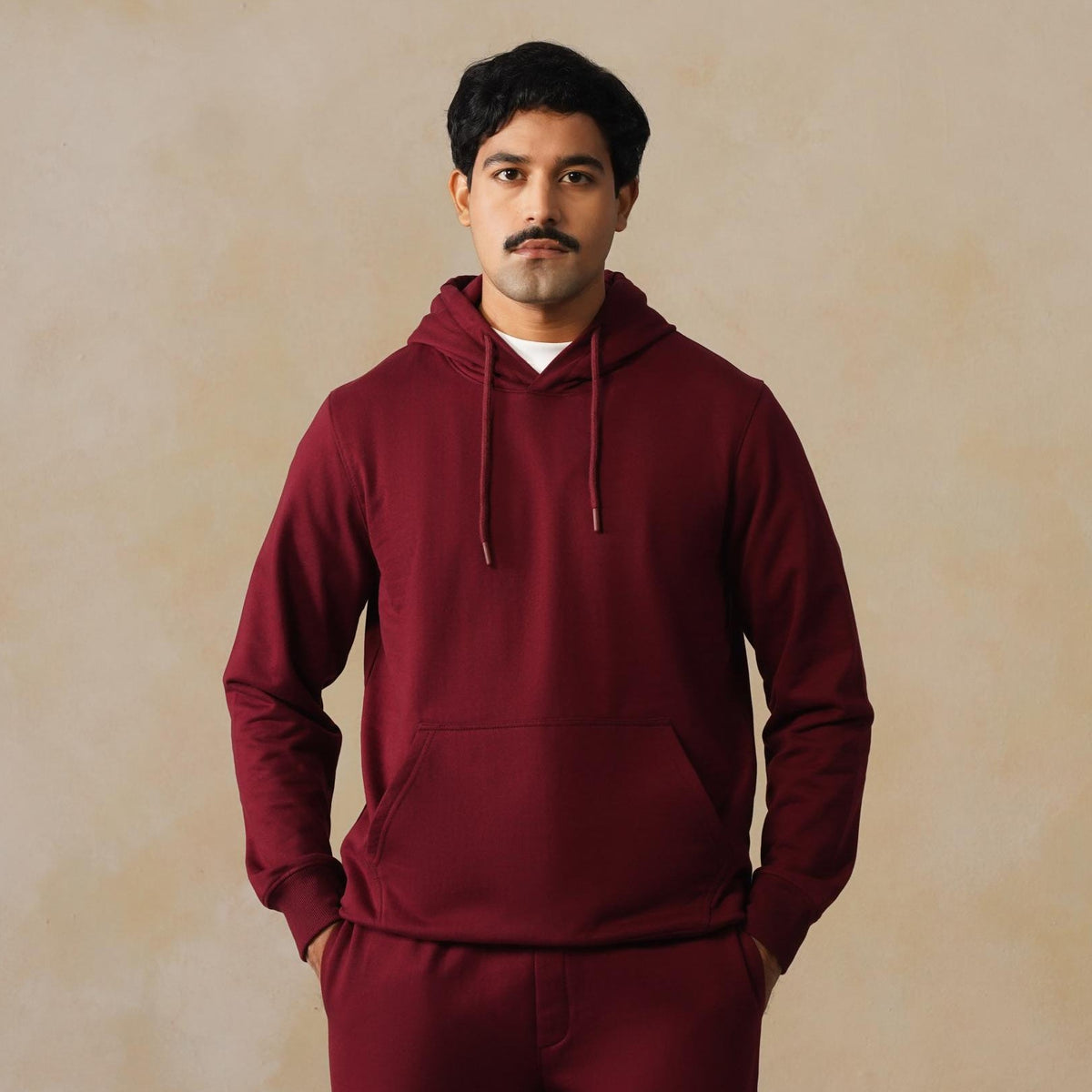 Men wine Winter hoodies with pocket with ultimate comfort