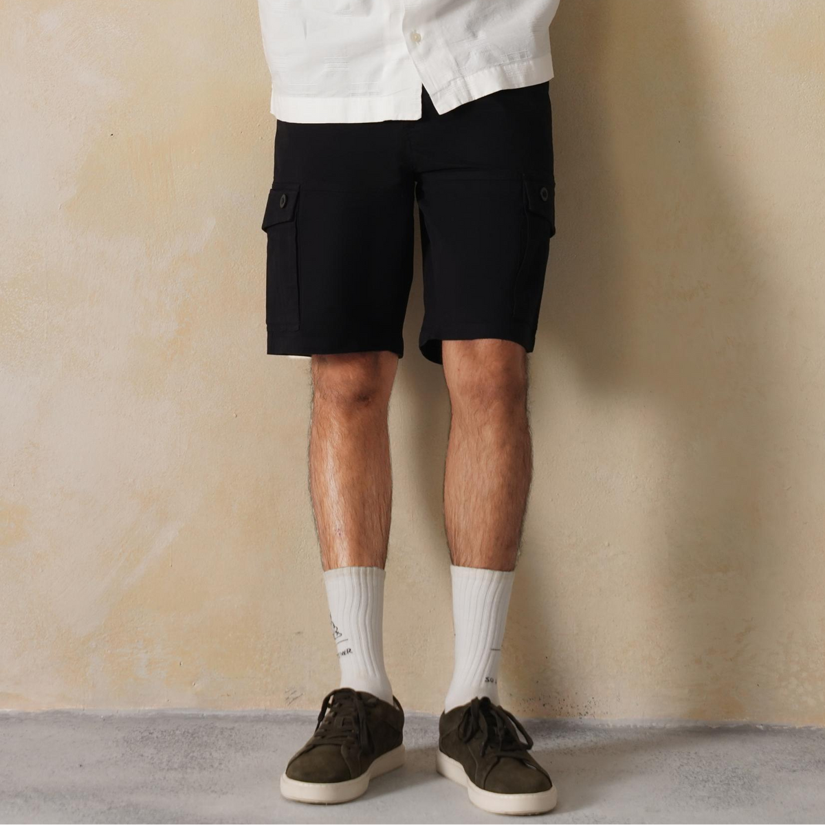 Men black stretchable biowash HQ cotton travel shorts with superior elastic belt.