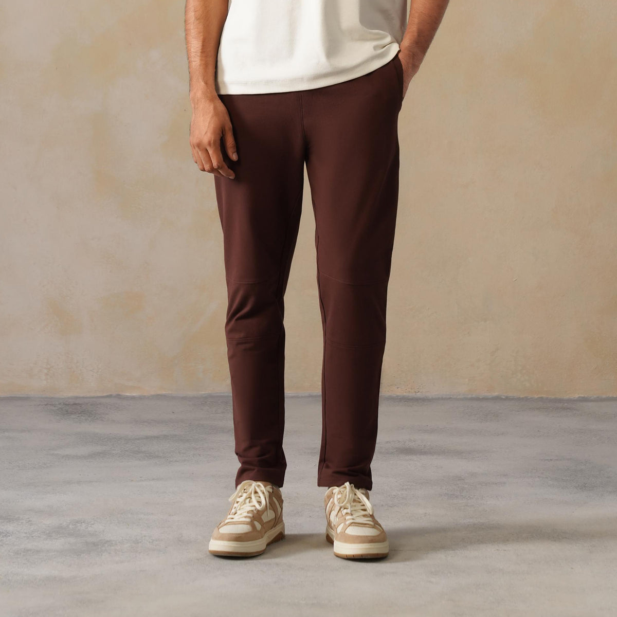 Men mocha all day bottom with extra comfort. [100% Cotton Lycra]