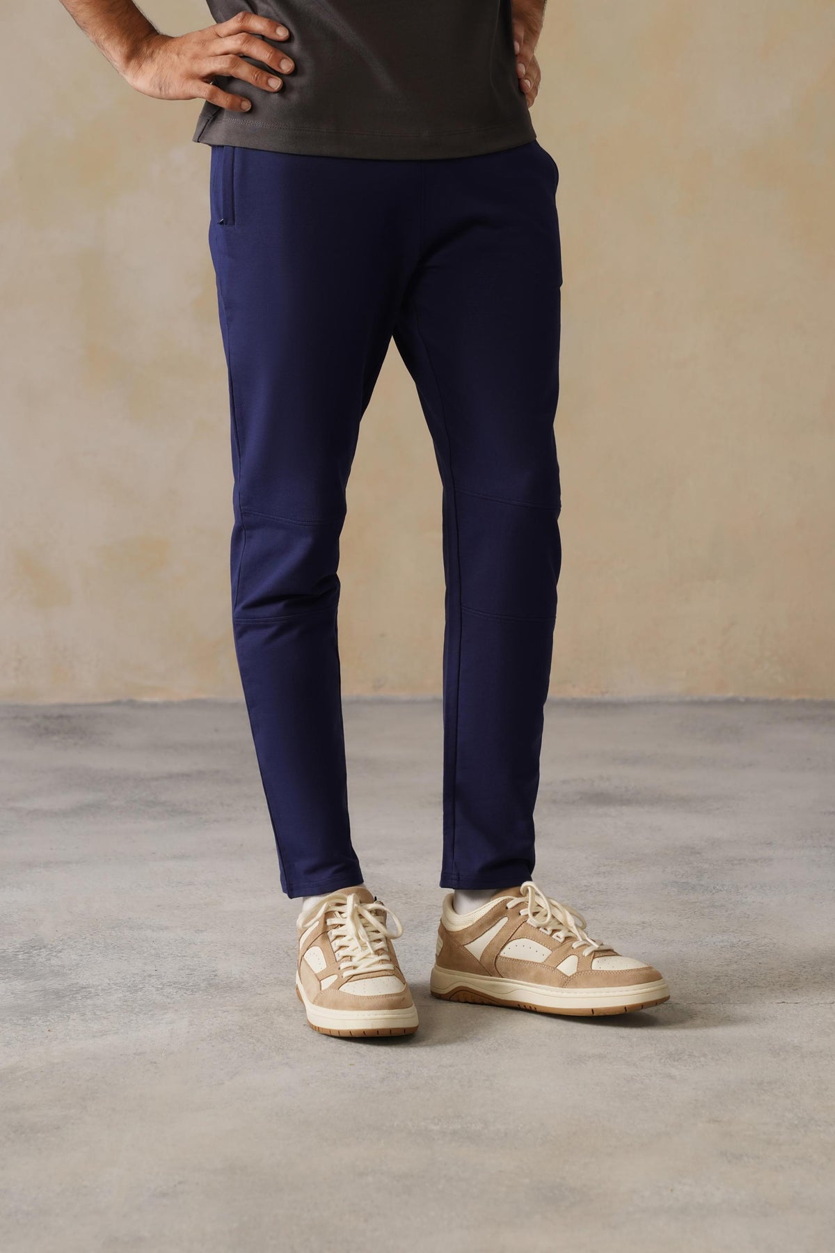 Men navy all day bottom with extra comfort. [100% Cotton Lycra]