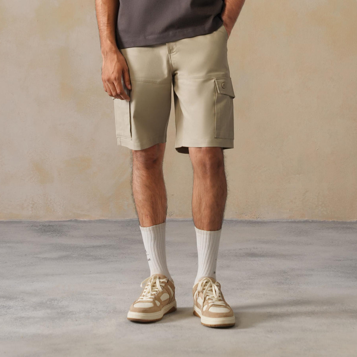 Men sage green stretchable biowash HQ cotton travel shorts with superior elastic belt.