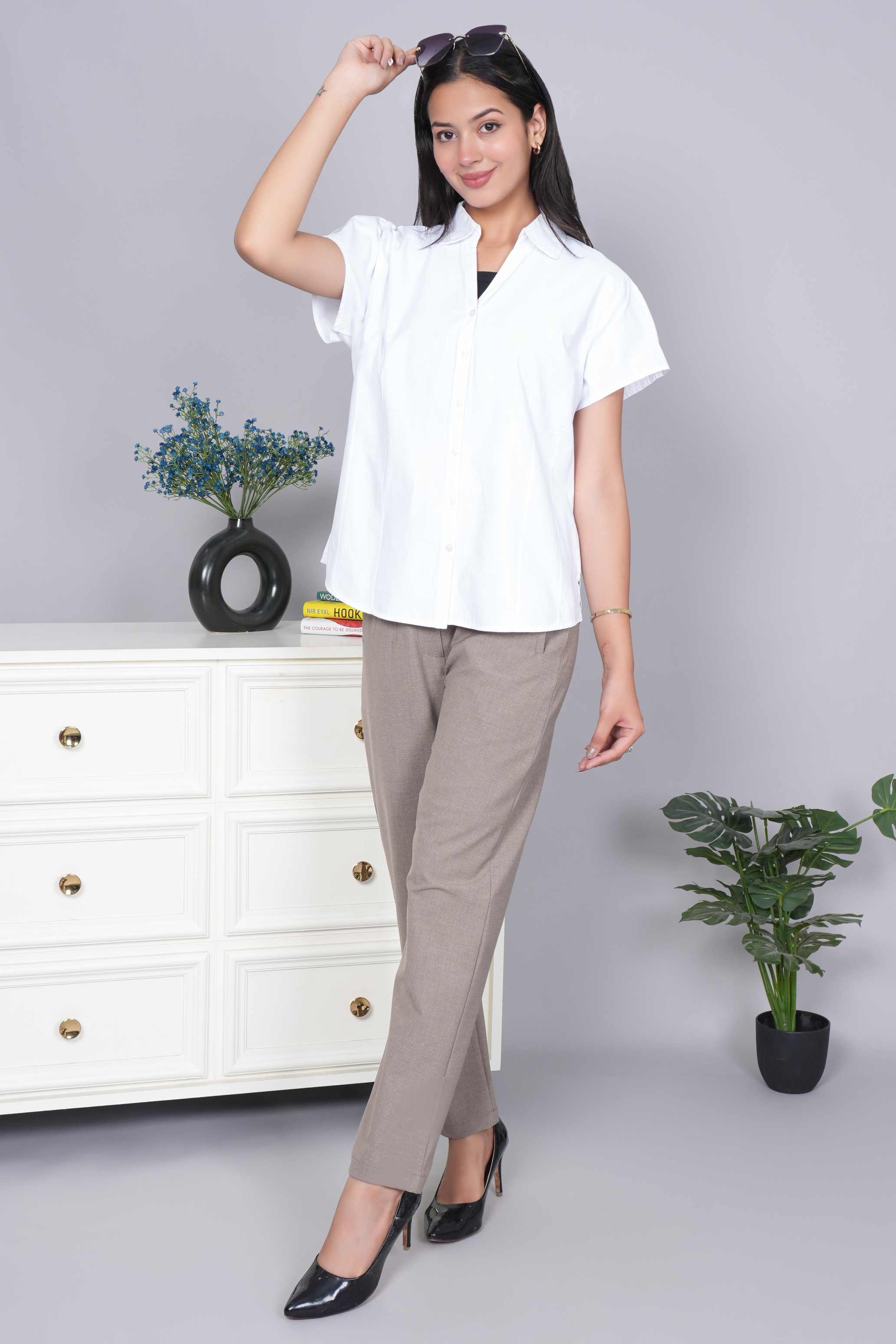Light brown melange high waist pleated pant with spandex [Straight fit]
