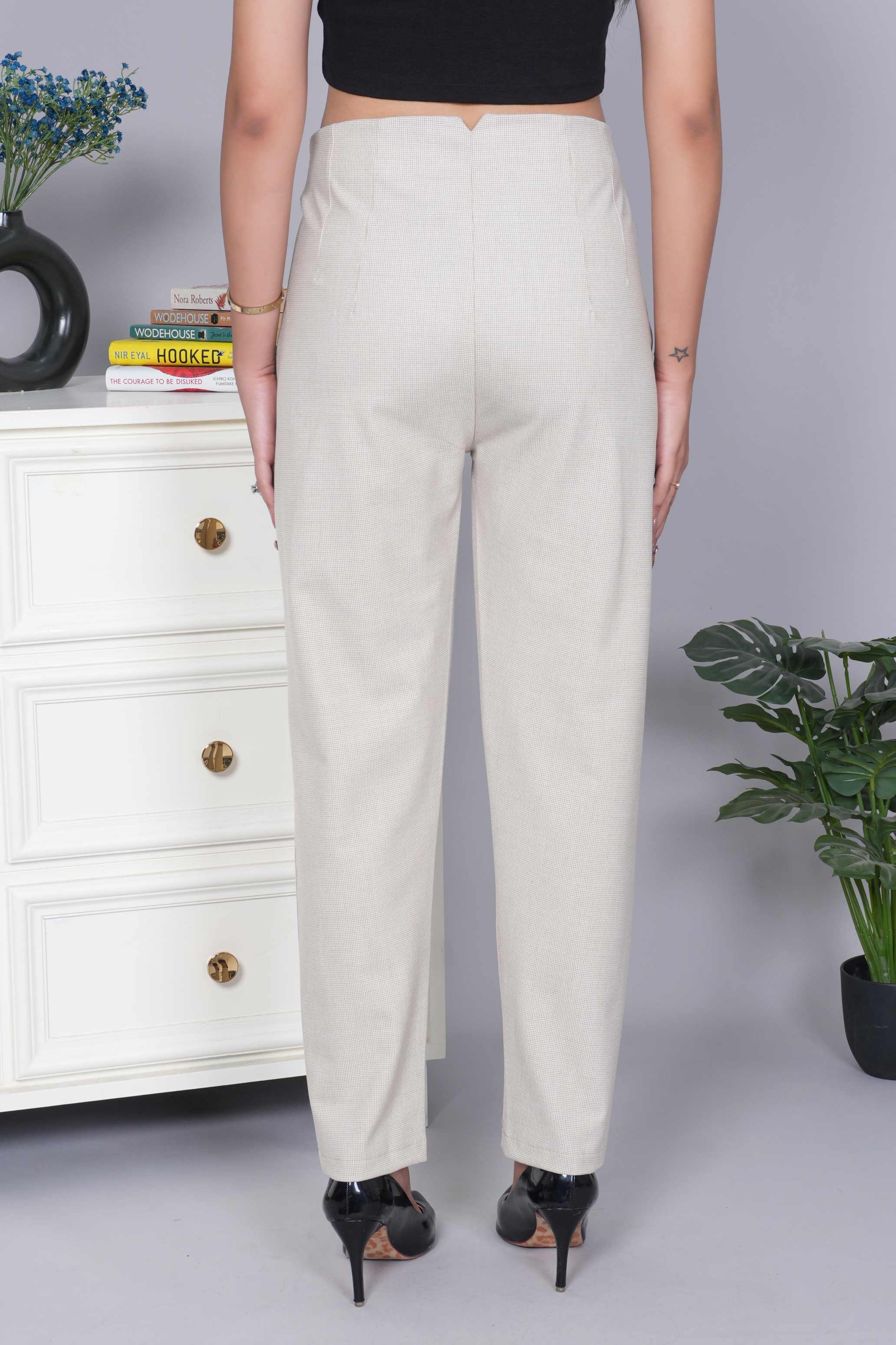Beige check high waist pleated pant with spandex [Straight fit]