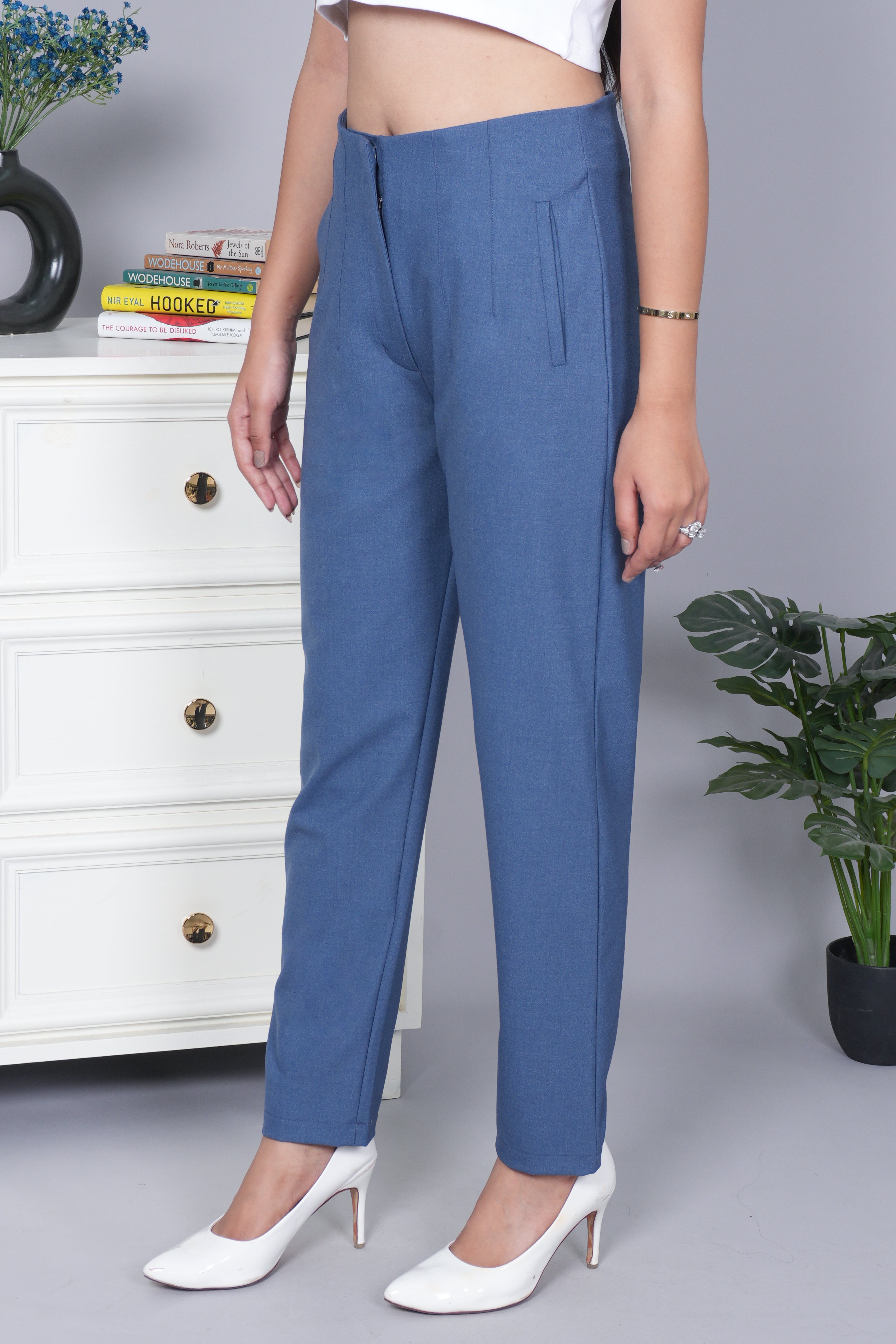 Mid night blue high waist pleated pant with spandex [Straight fit]