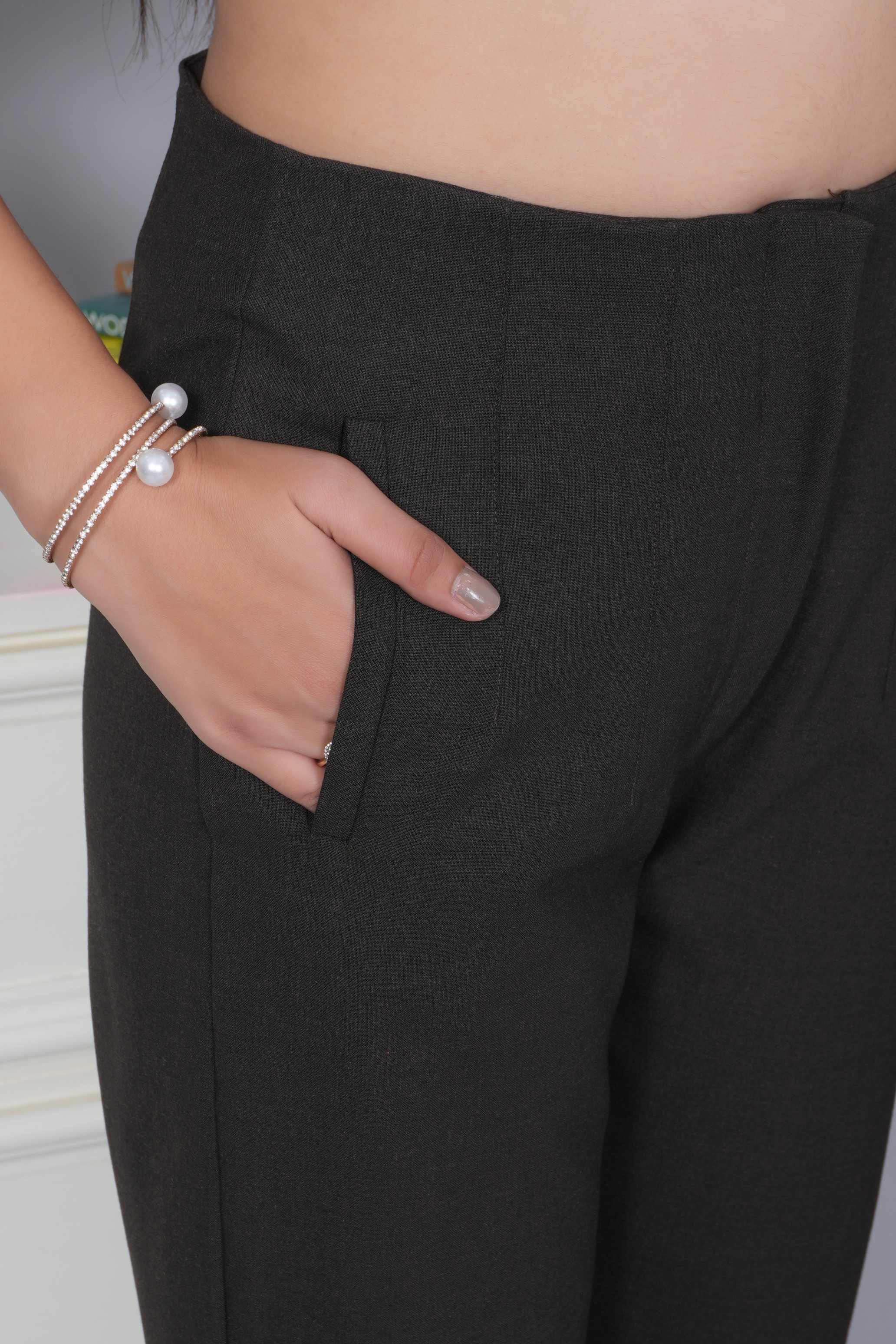 Coffee melange high waist pleated pant with spandex [Straight fit]