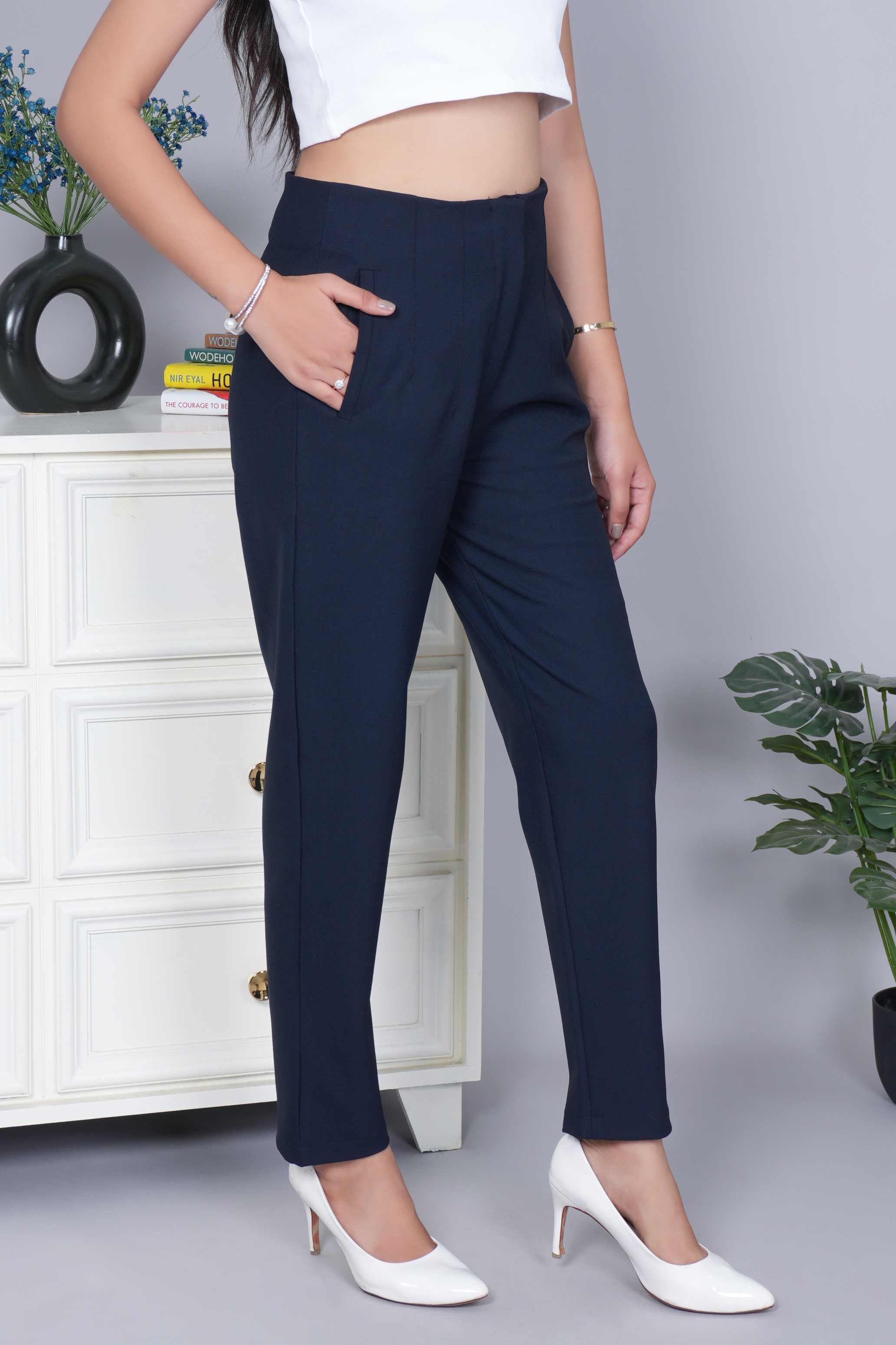 Dark navy  high waist pleated pant with spandex [Straight fit]