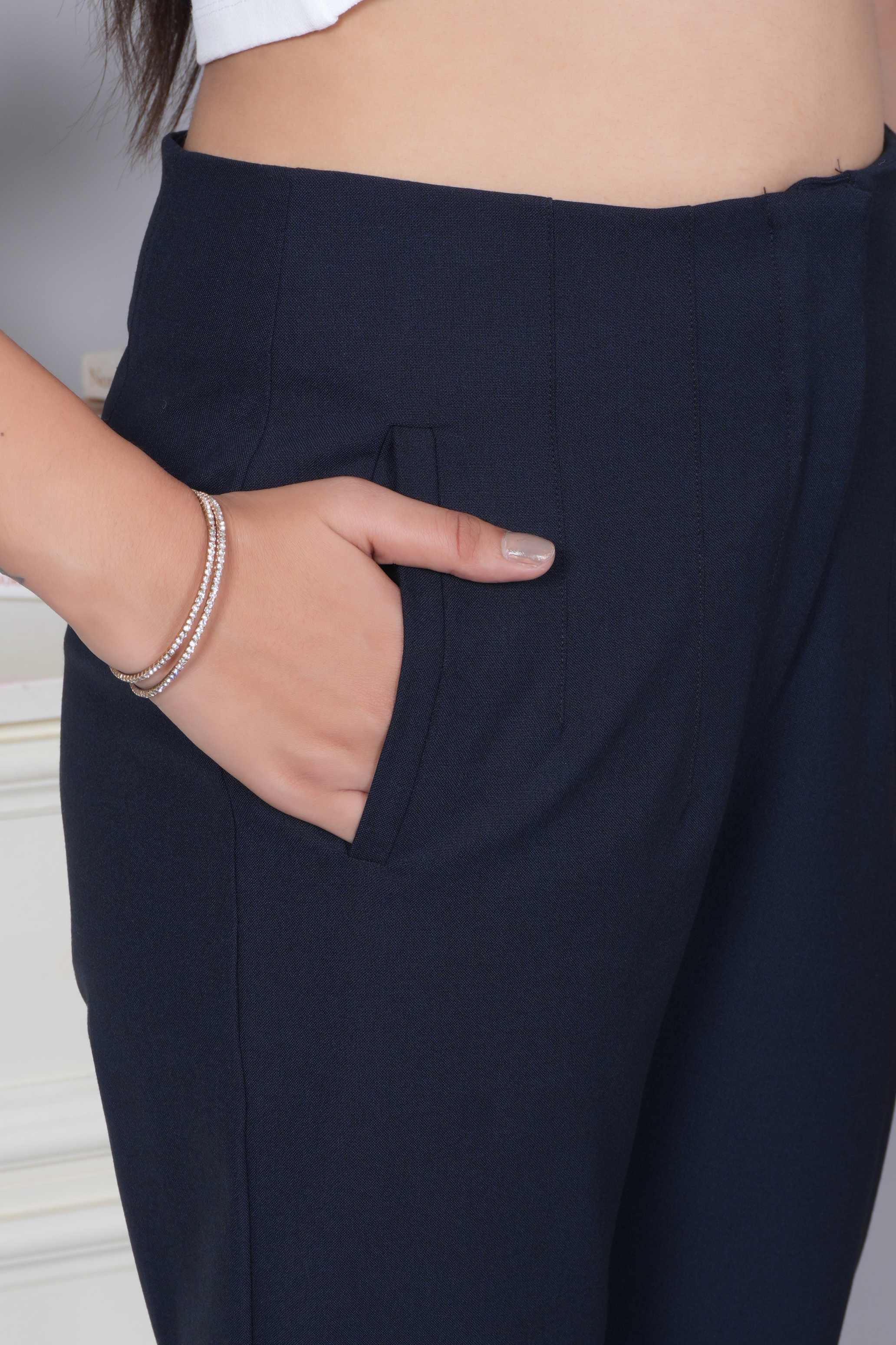 Dark navy  high waist pleated pant with spandex [Straight fit]