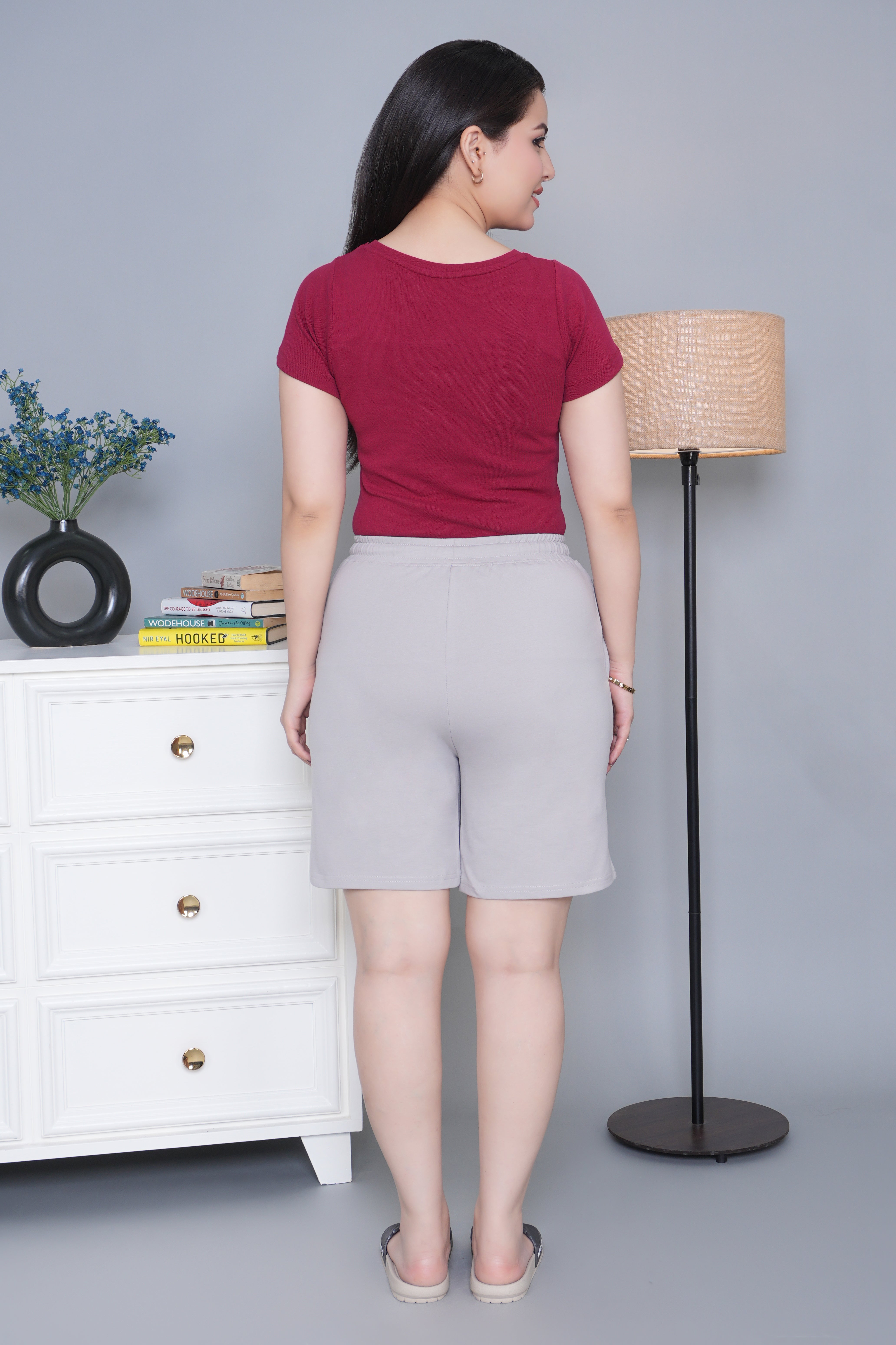 Light grey all day home shorts with extra comfort. [100% Cotton Lycra]