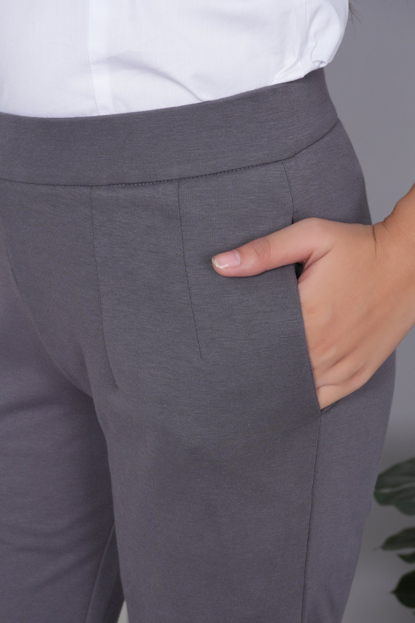Asphalt grey stretchable biowash USA HQ cotton cigarette pencil pants with superior elastic belt. [Straight fit] - Milano cigarette pencil pants