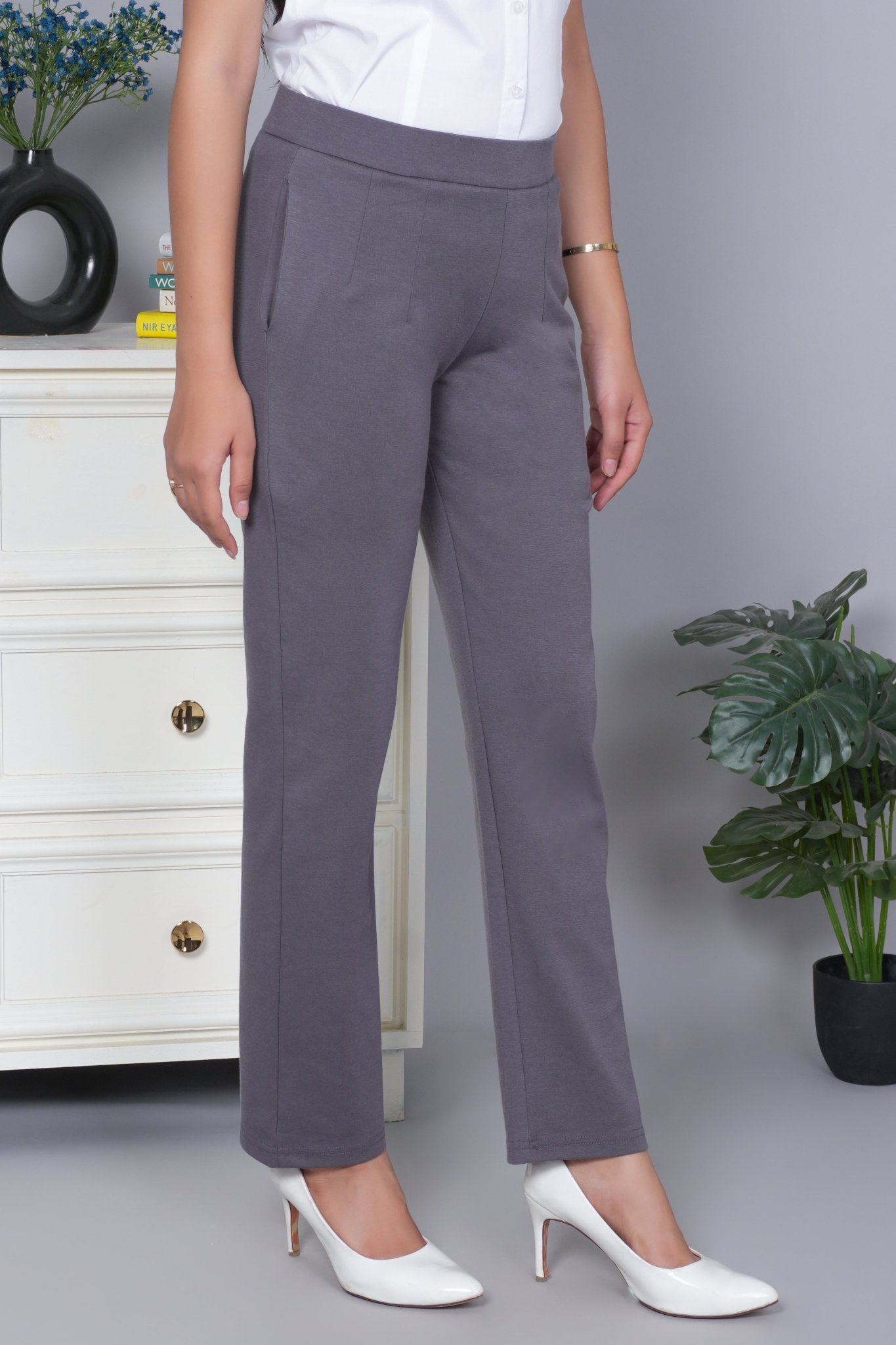 Asphalt grey stretchable biowash USA HQ cotton cigarette pencil pants with superior elastic belt. [Straight fit] - Milano cigarette pencil pants