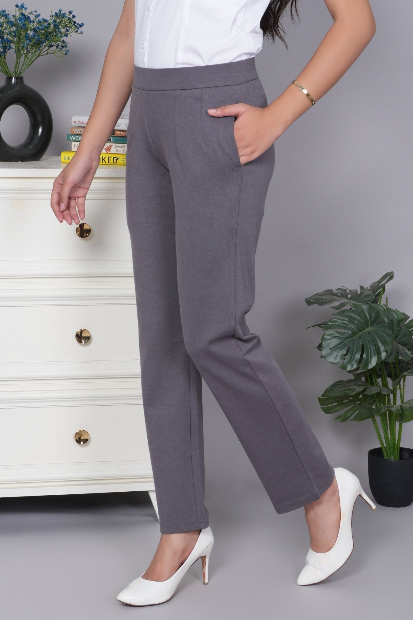 Asphalt grey stretchable biowash USA HQ cotton cigarette pencil pants with superior elastic belt. [Straight fit] - Milano cigarette pencil pants