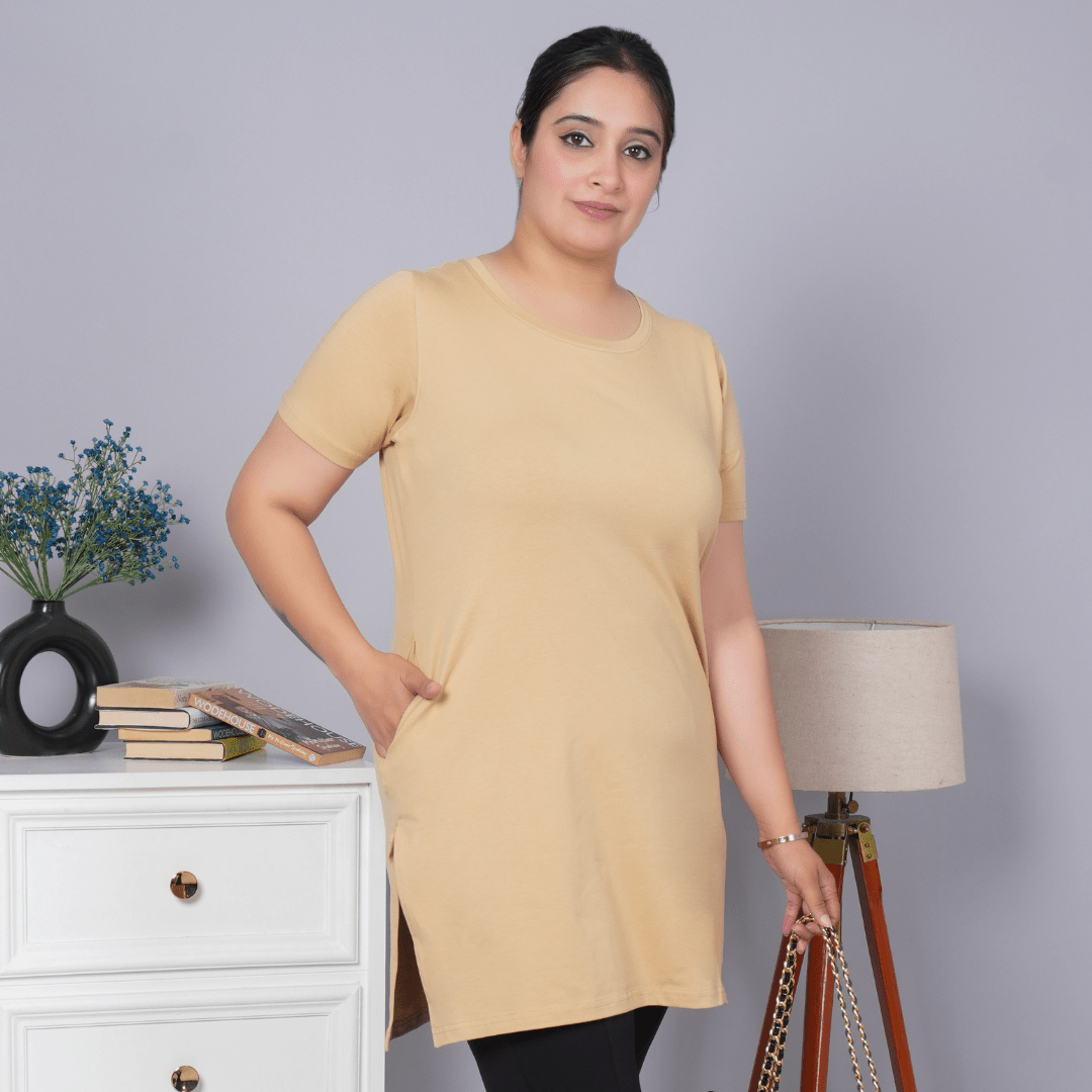 Beige long round neck cotton t-shirt with pockets - Long cotton t-shirt
