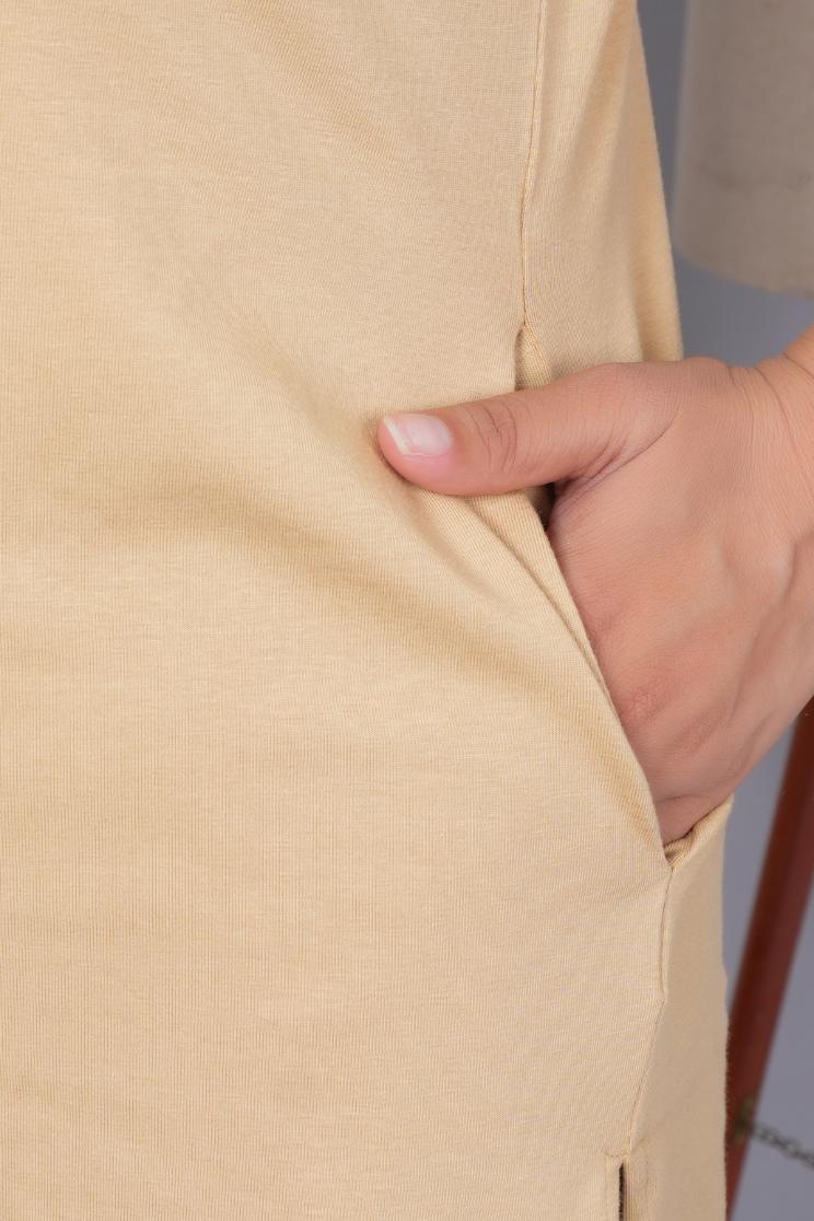 Beige long v neck cotton lycra t-shirt with pockets - Long cotton t-shirt