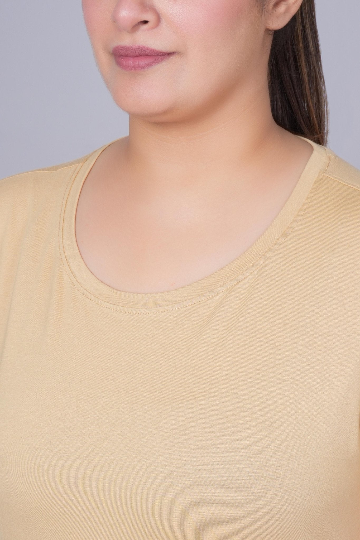 Beige round neck cotton t-shirt with pockets - Cotton round neck t-shirt