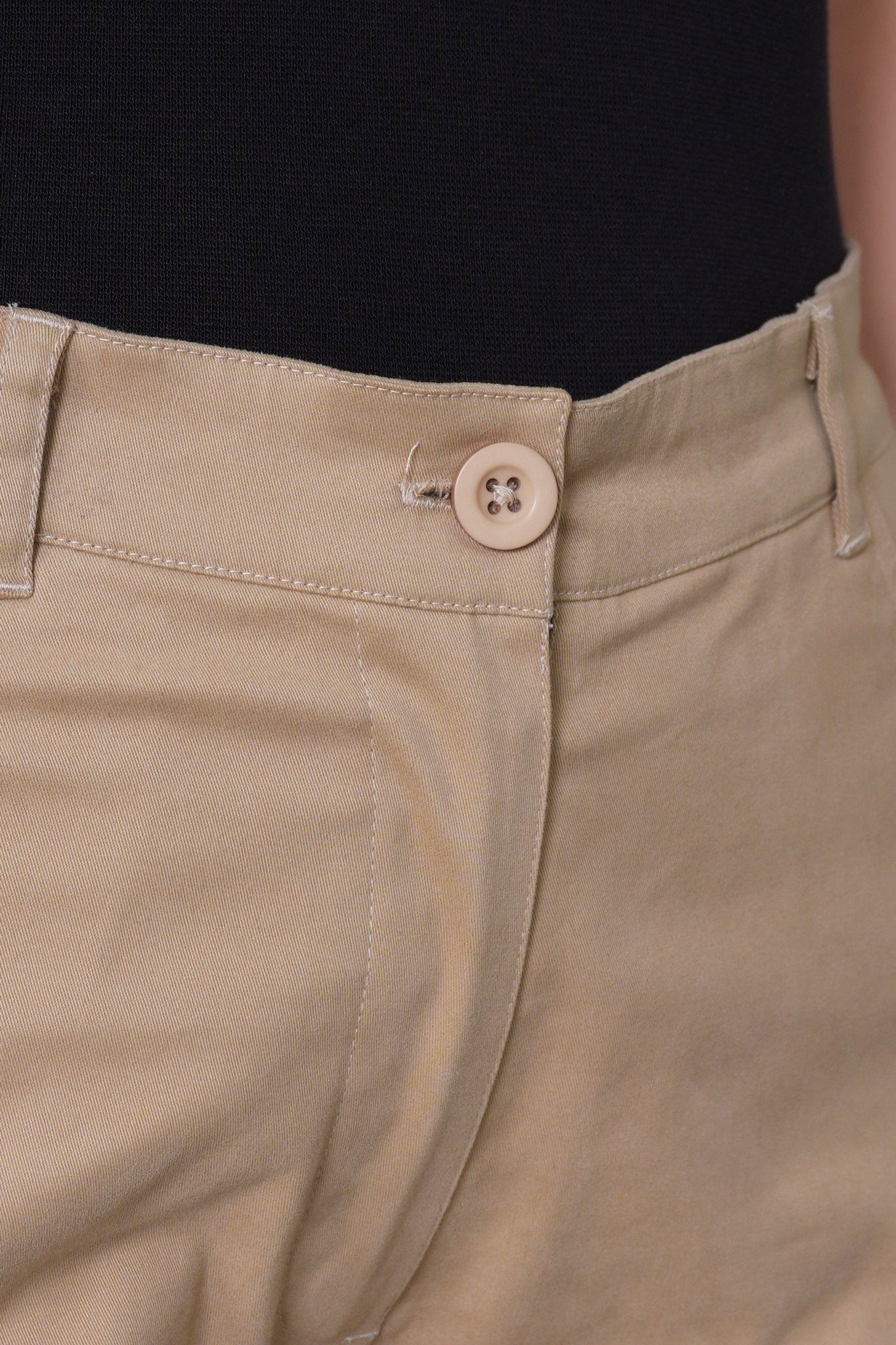 Beige stretchable biowash USA HQ cotton travel shorts with superior elastic belt. - Travel shorts