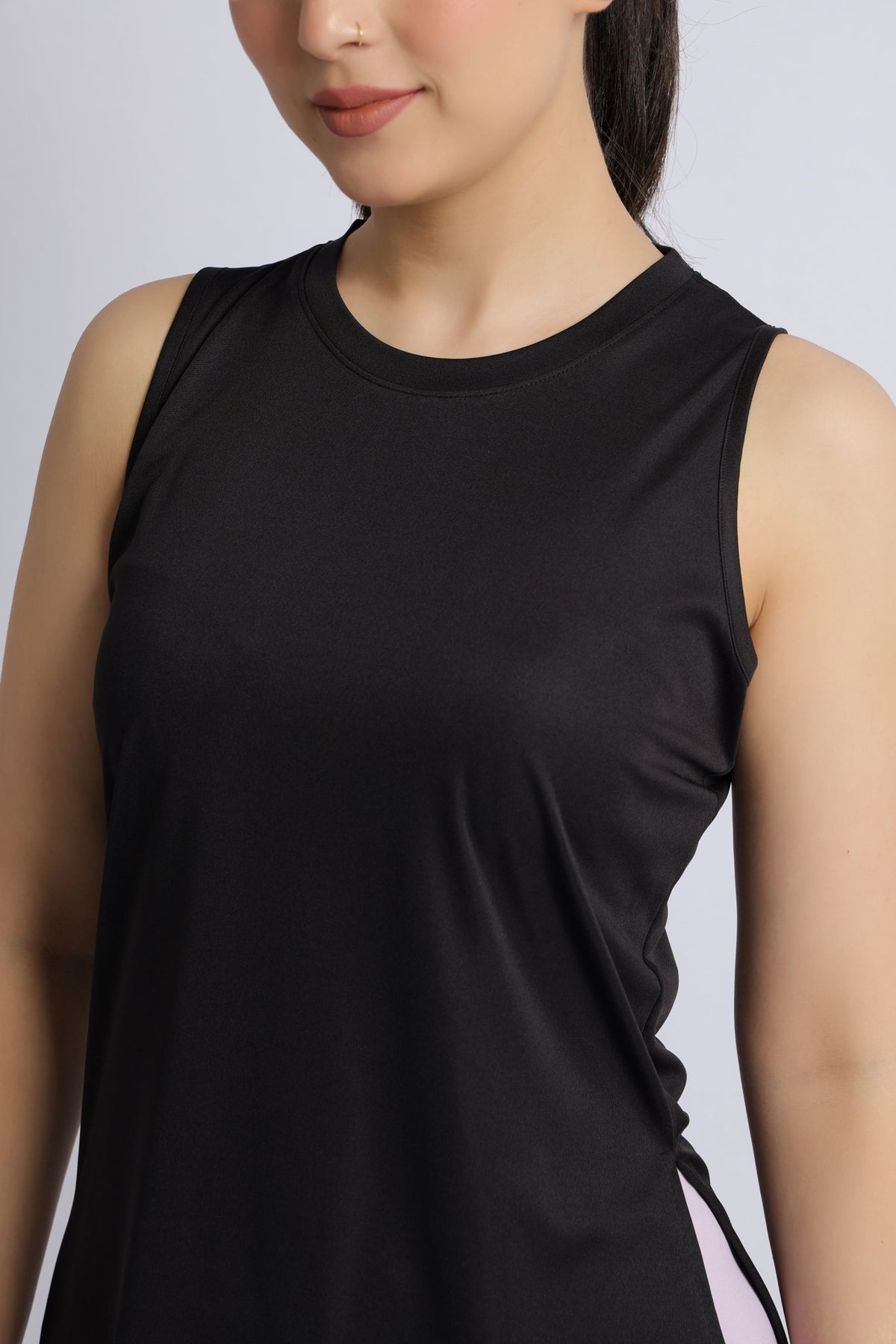 Black active drape flow vest -Active drape flow vest