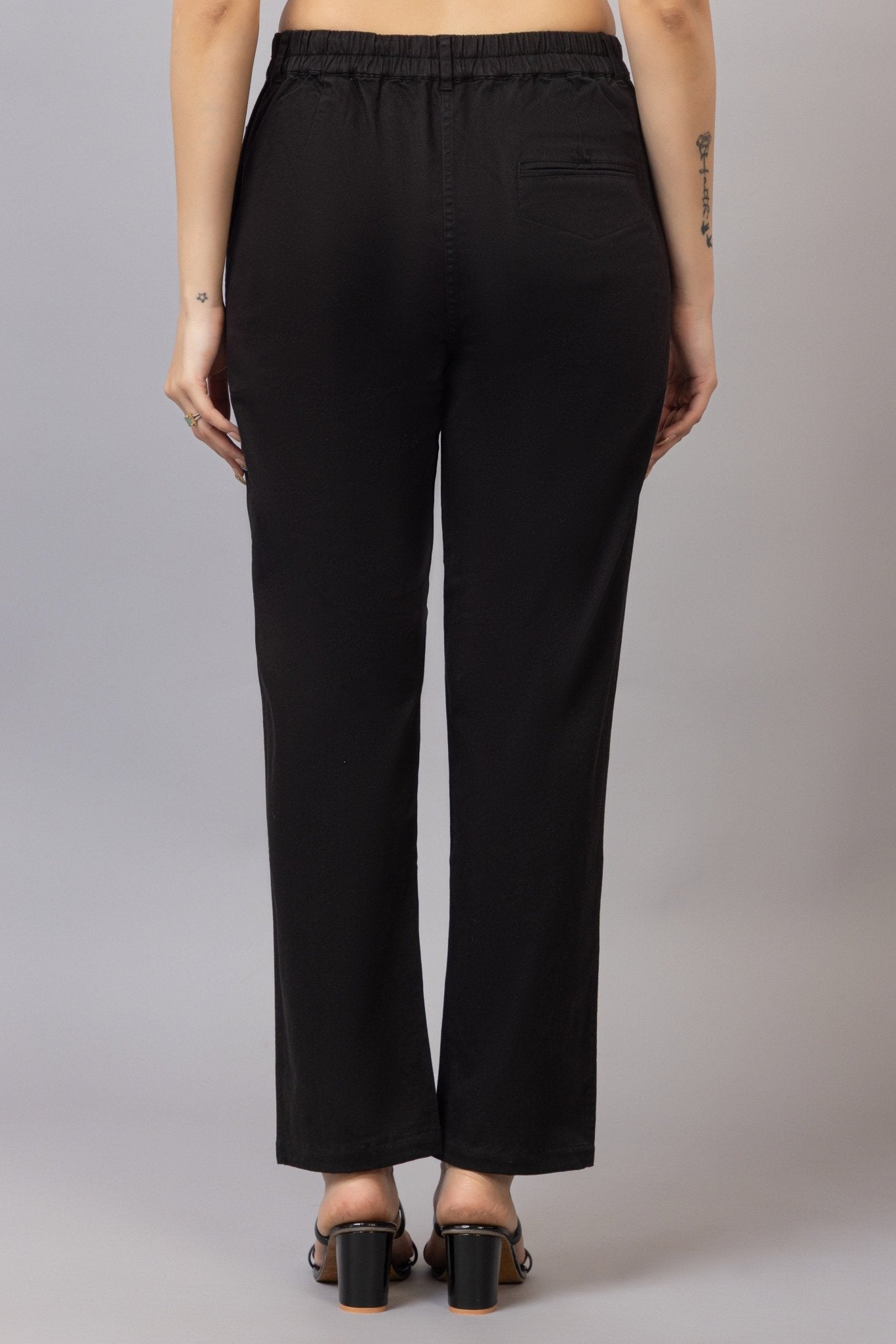 Black chinos pants with extra comfort. [100% USA HQ Cotton Lycra] - Chinos