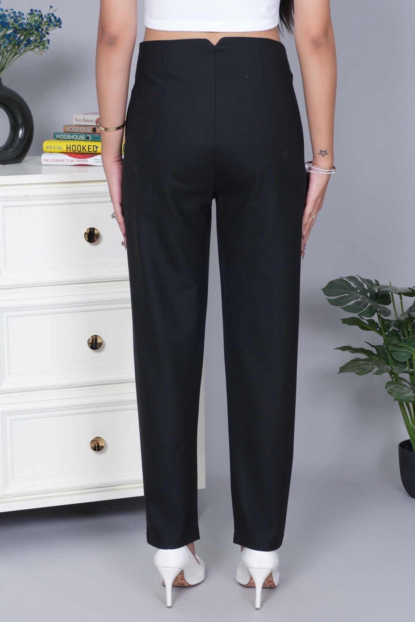 Black high waist pleated pant with spandex [Straight fit] - High waist pleated pant