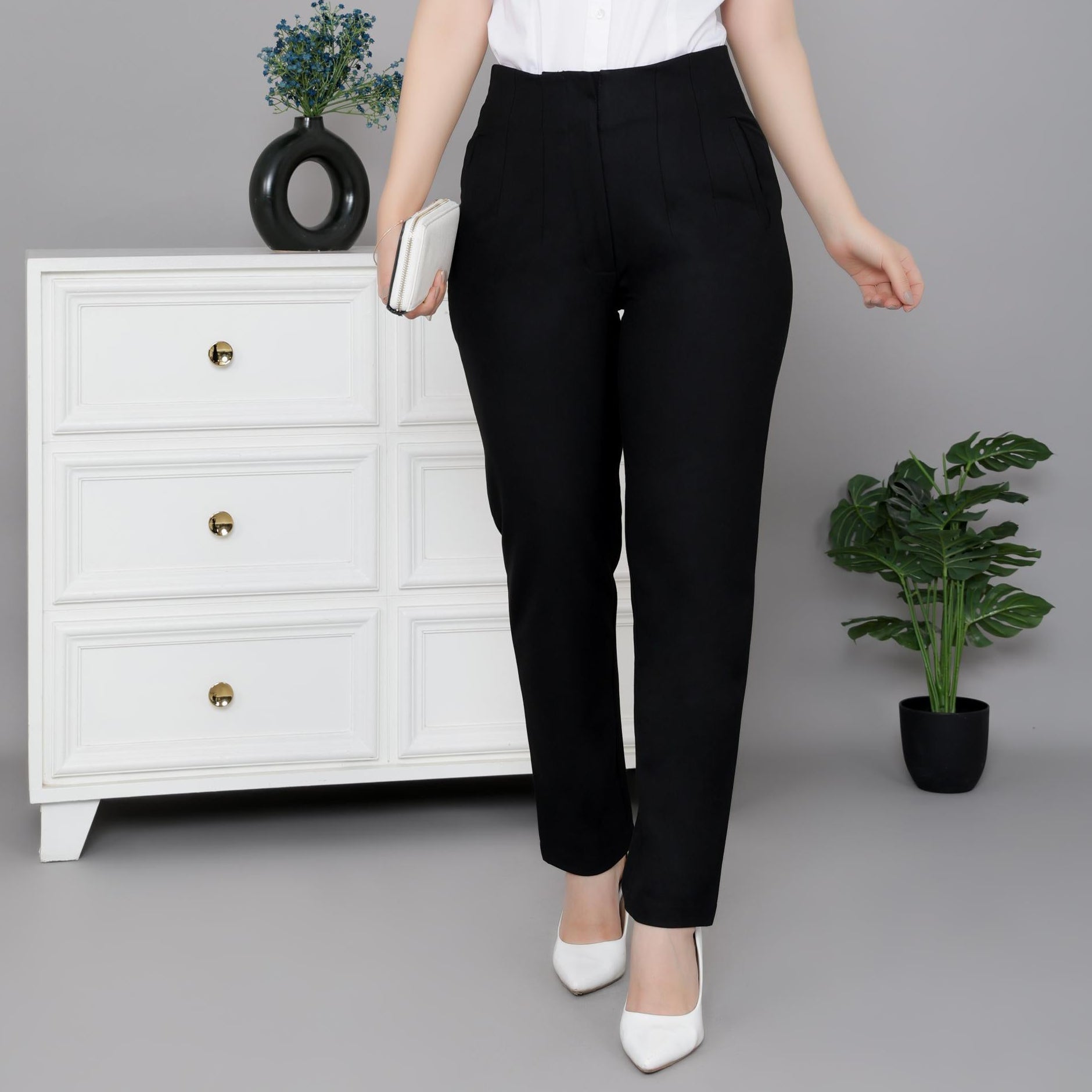 Black high waist pleated pant with spandex [Straight fit] -High waist pleated pant
