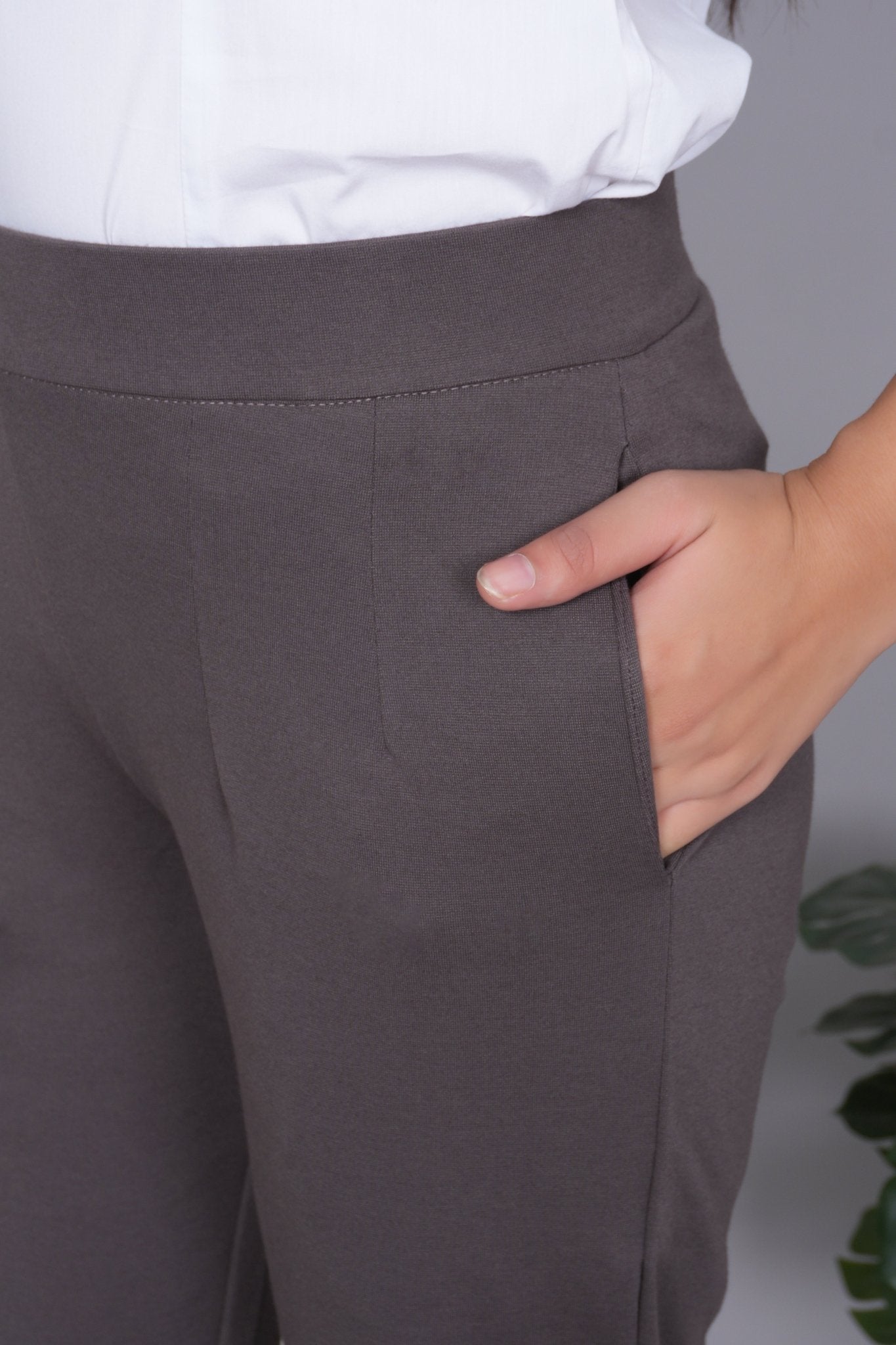 Choco chip stretchable biowash USA HQ cotton cigarette pencil pants with superior elastic belt. [Straight fit] - Milano cigarette pencil pants