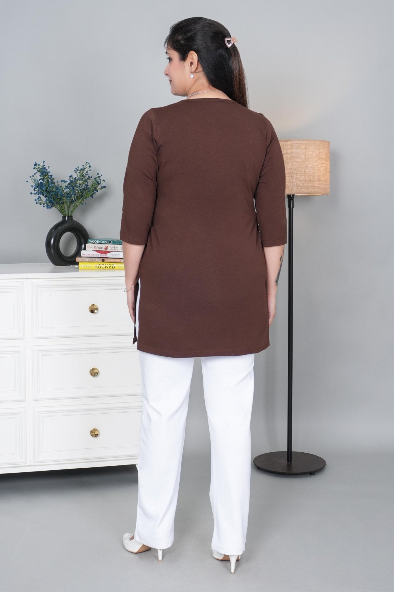 Coffe long round neck henley cotton lycra t-shirt with pockets - Long cotton t-shirt